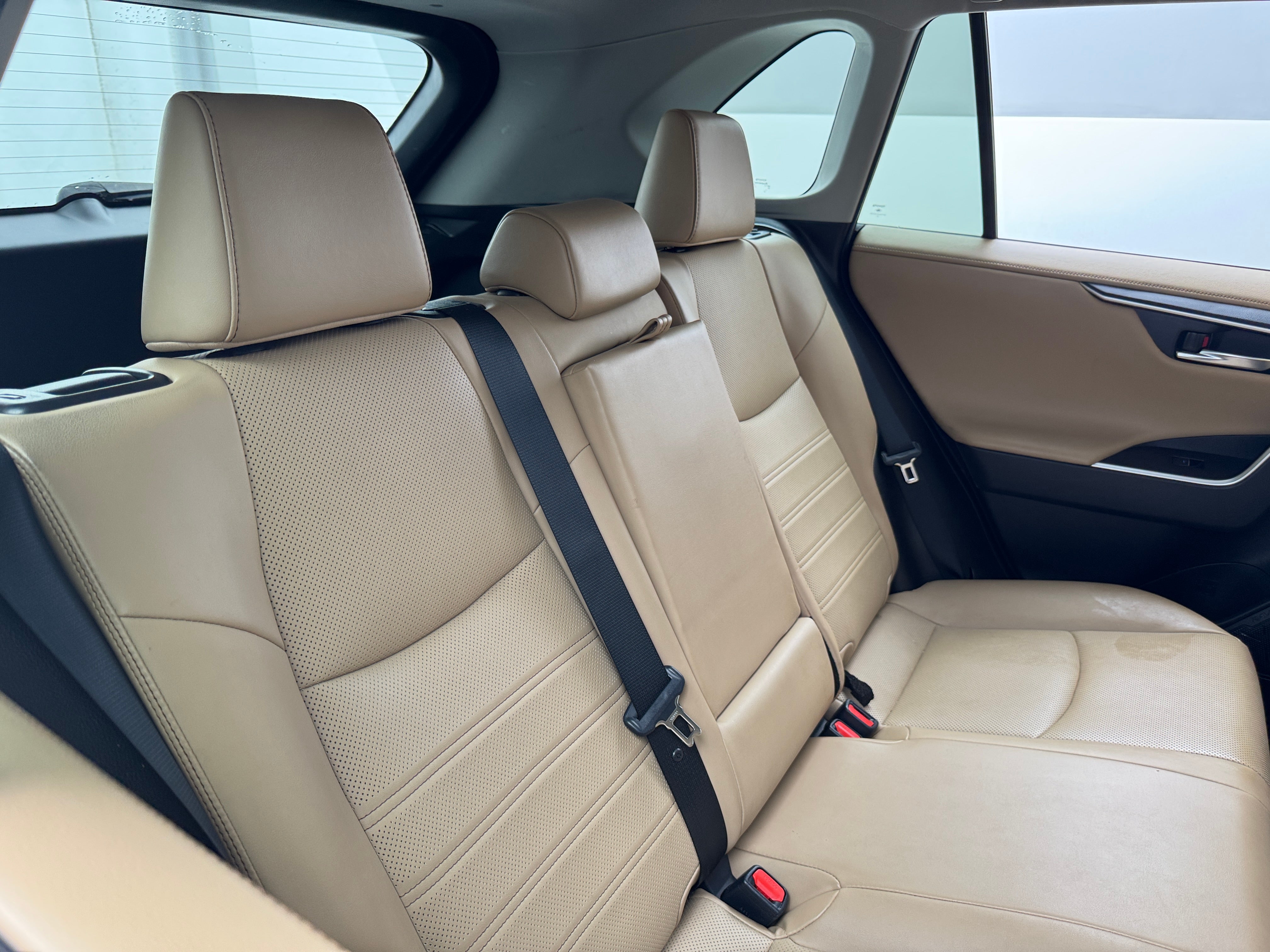 2022 Toyota RAV4 Limited 5