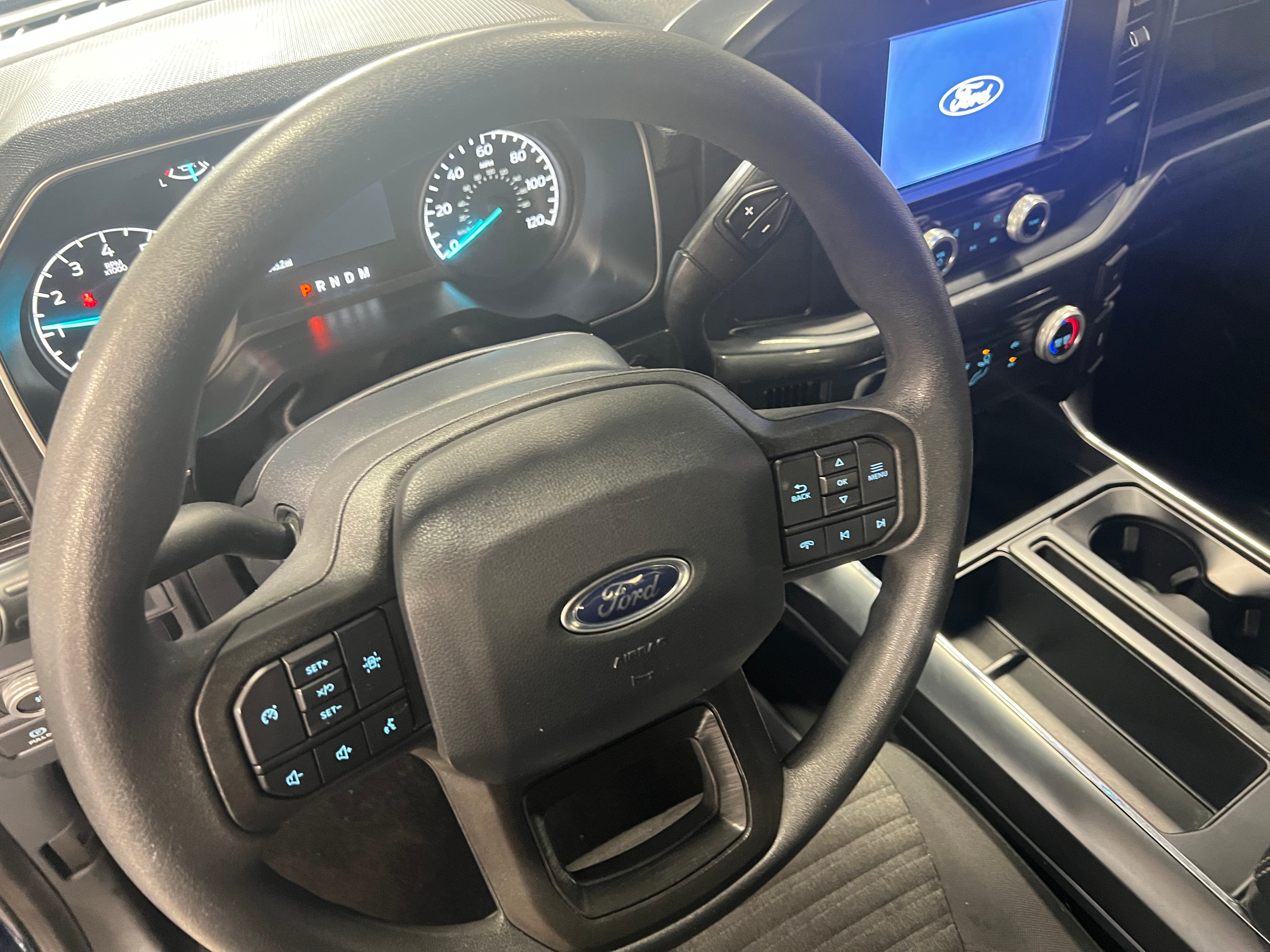 2022 Ford Econoline E-150 5