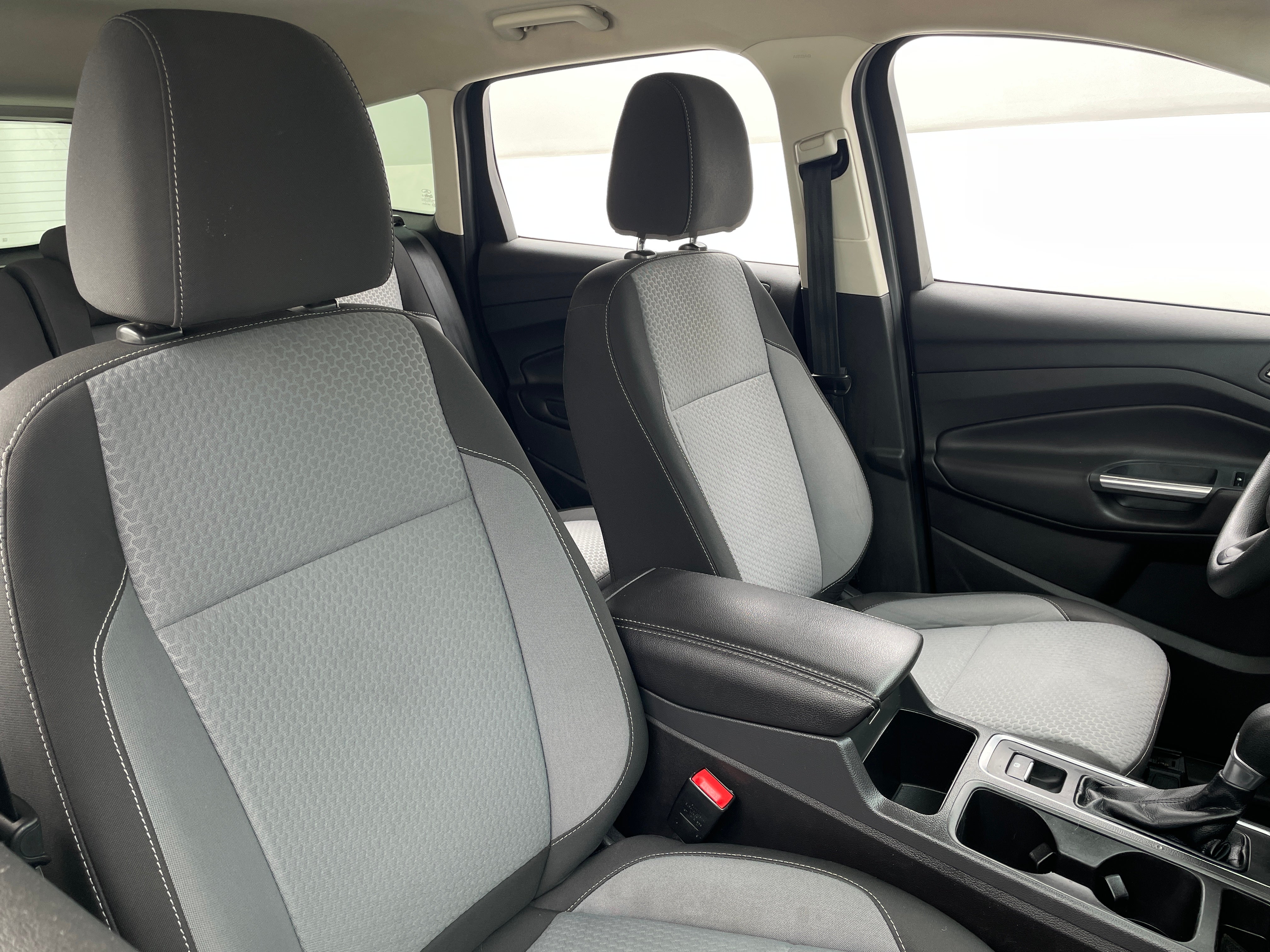 2017 Ford Escape SE 2