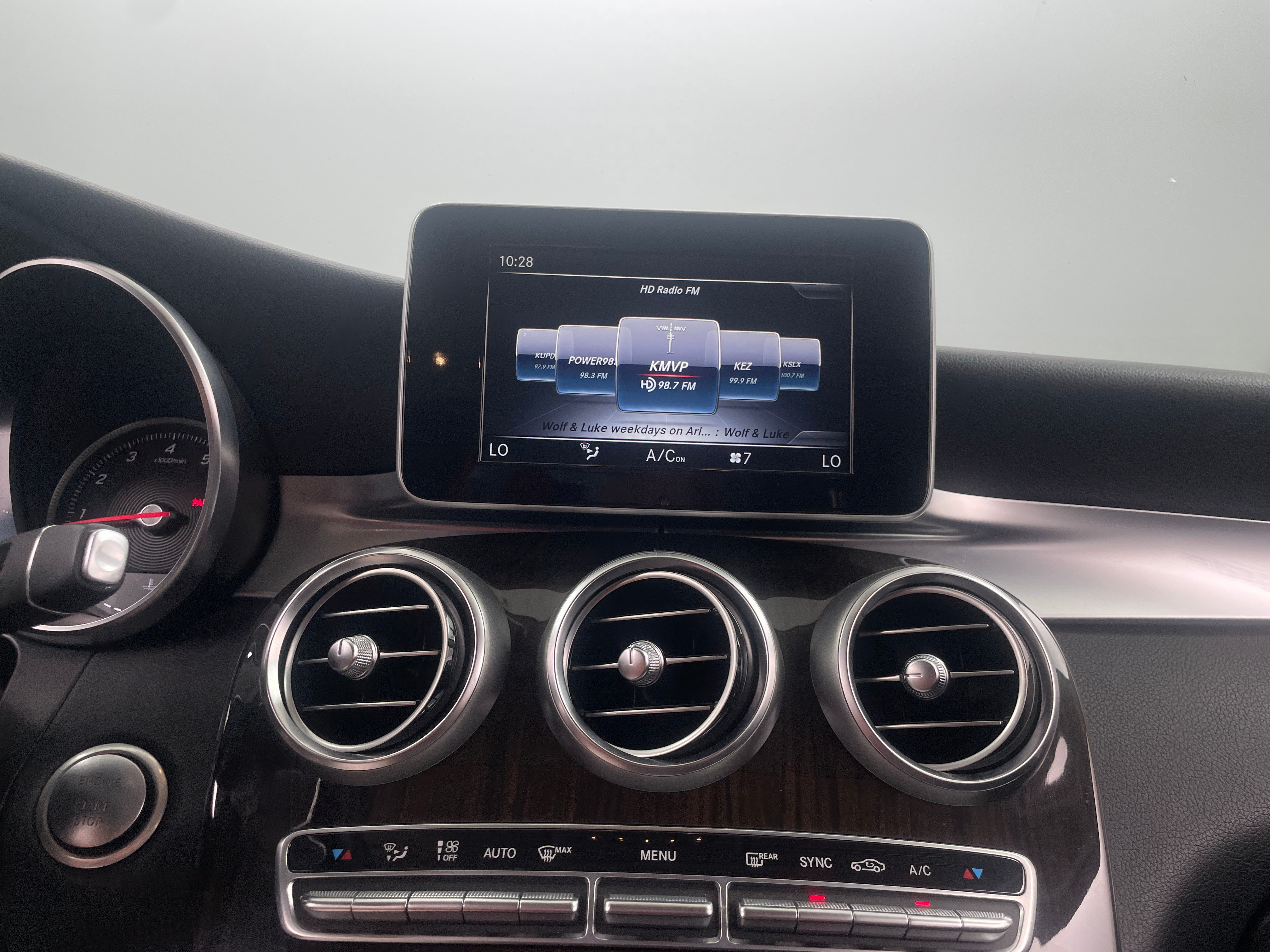 2019 Mercedes-Benz GLC 300 3