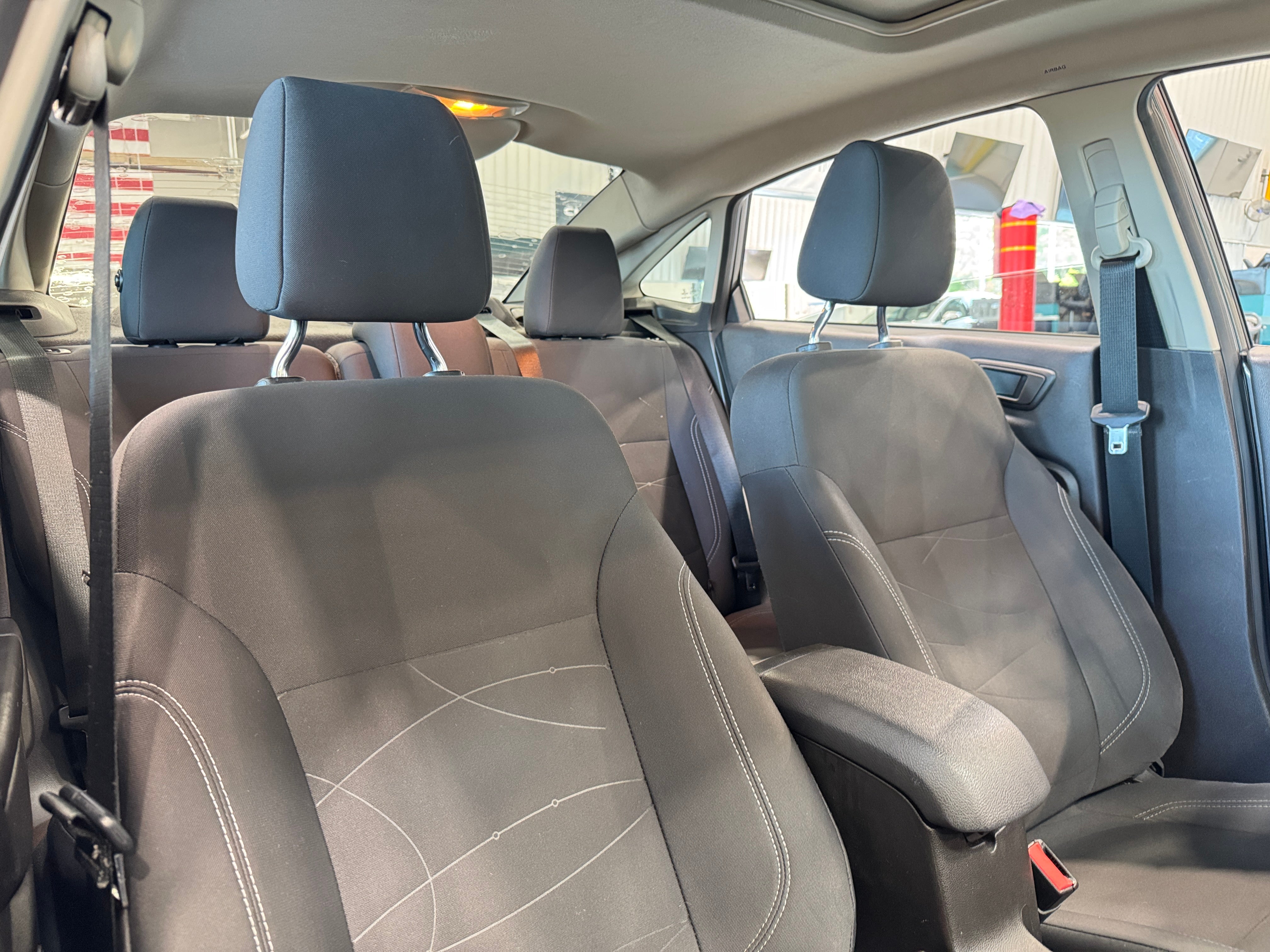 2018 Ford Fiesta SE 2