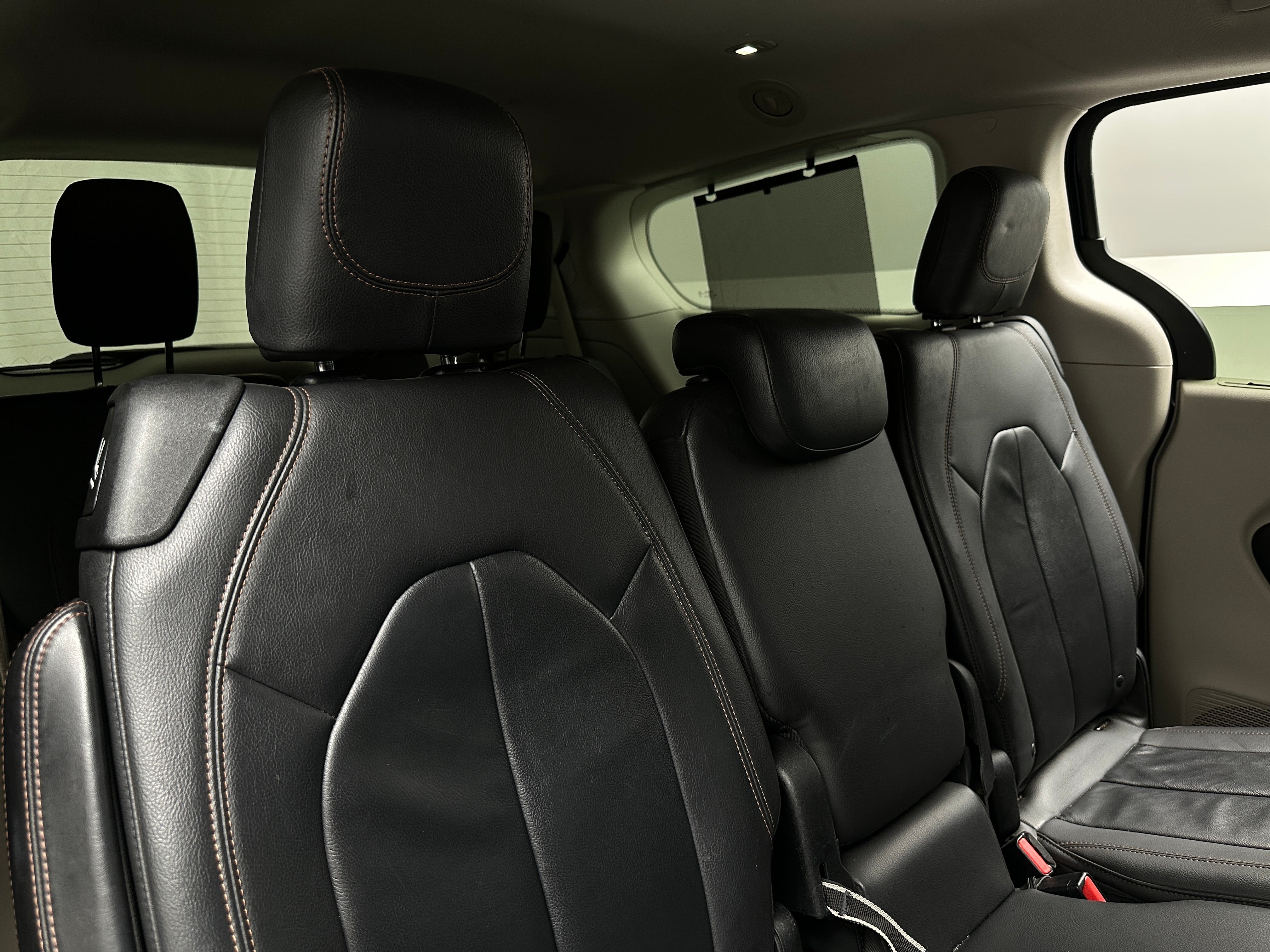 2017 Chrysler Pacifica Touring L 5