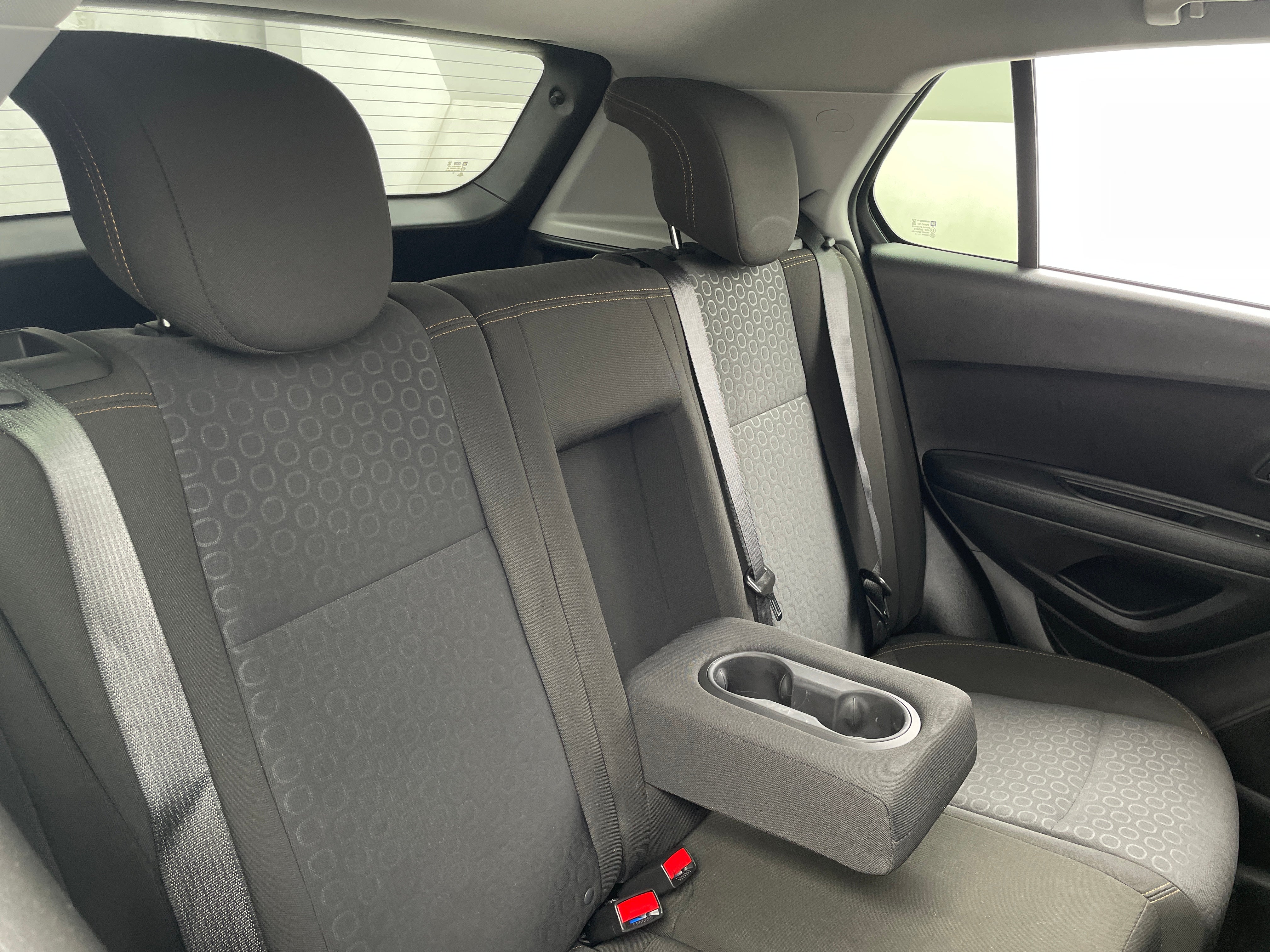 2022 Chevrolet Trax LS 6