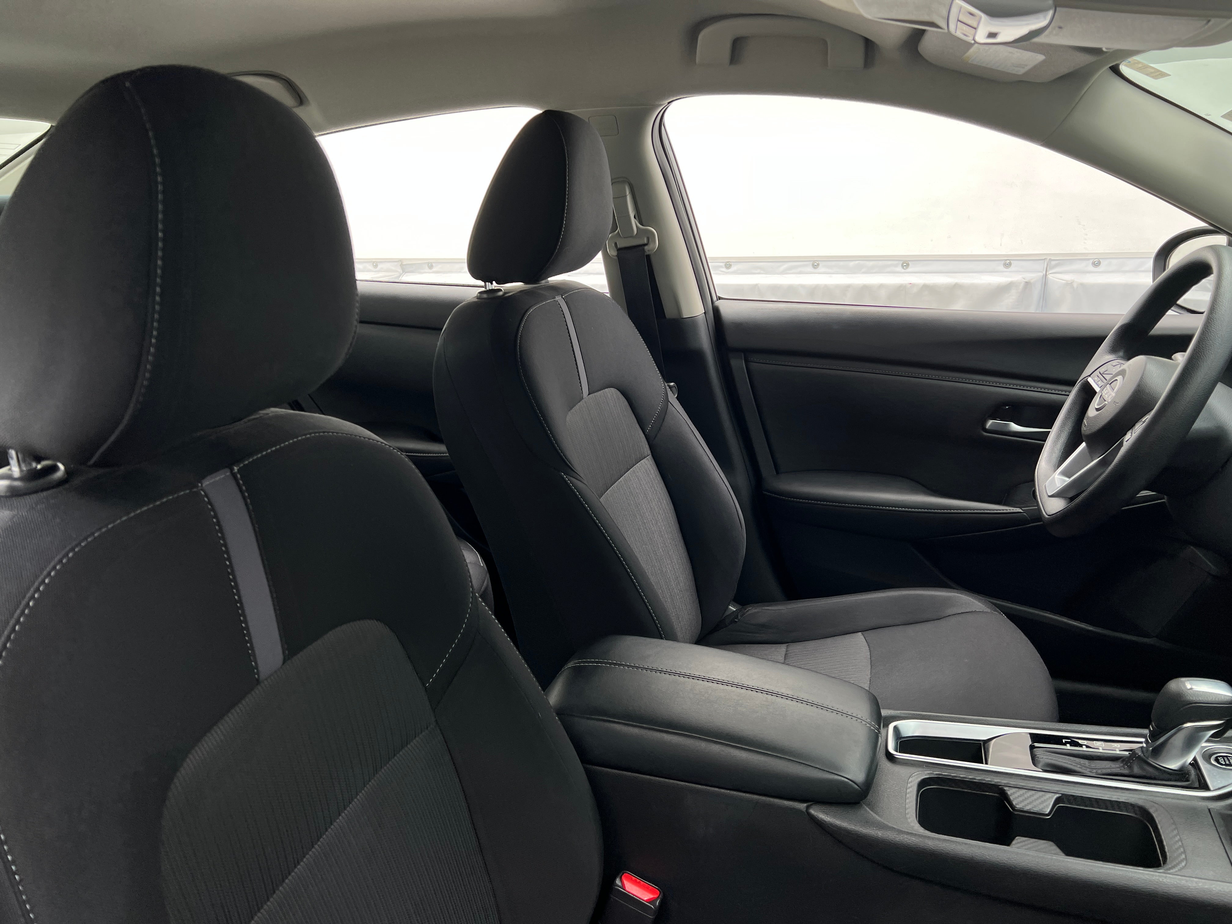 2024 Nissan Sentra SV 2