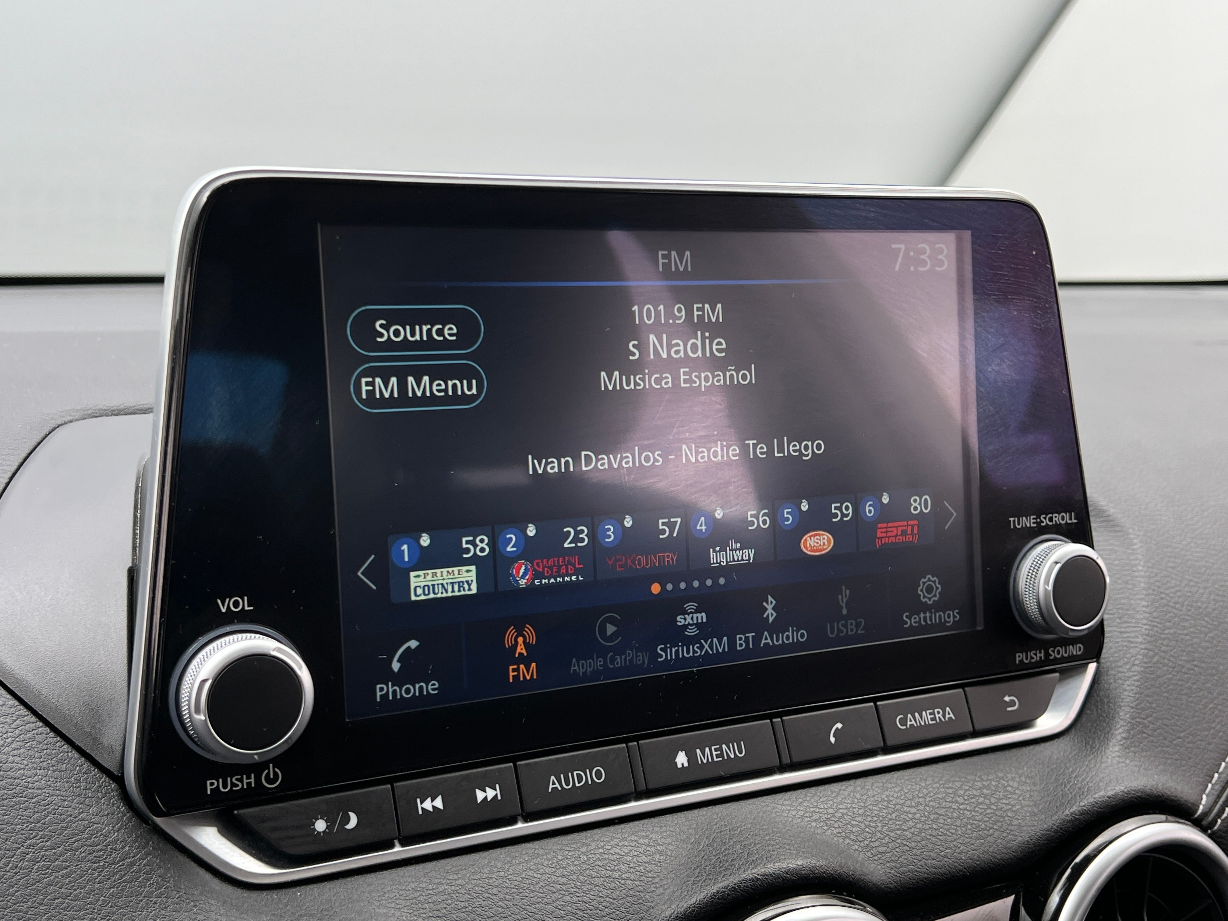 2024 Nissan Sentra SV 4