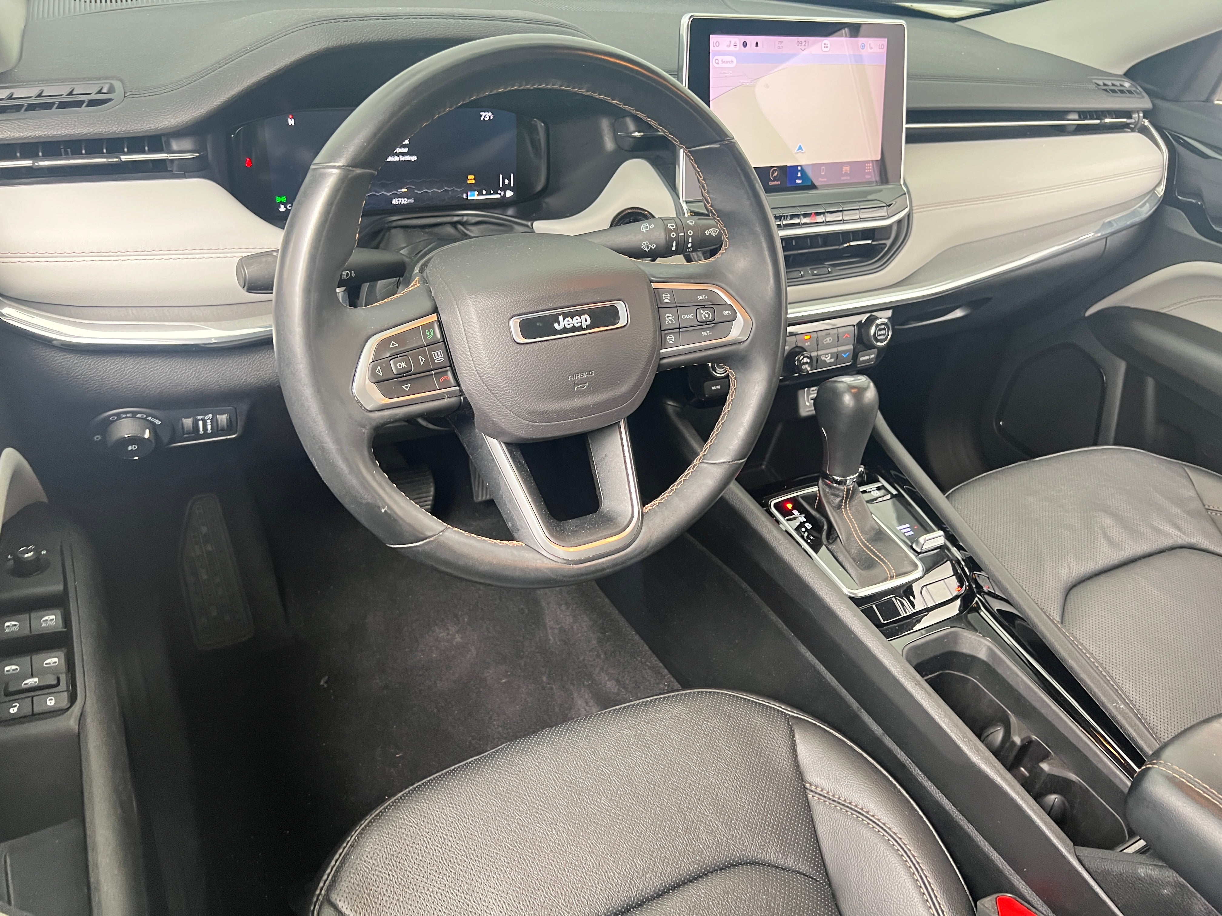 2022 Jeep Compass Limited 2