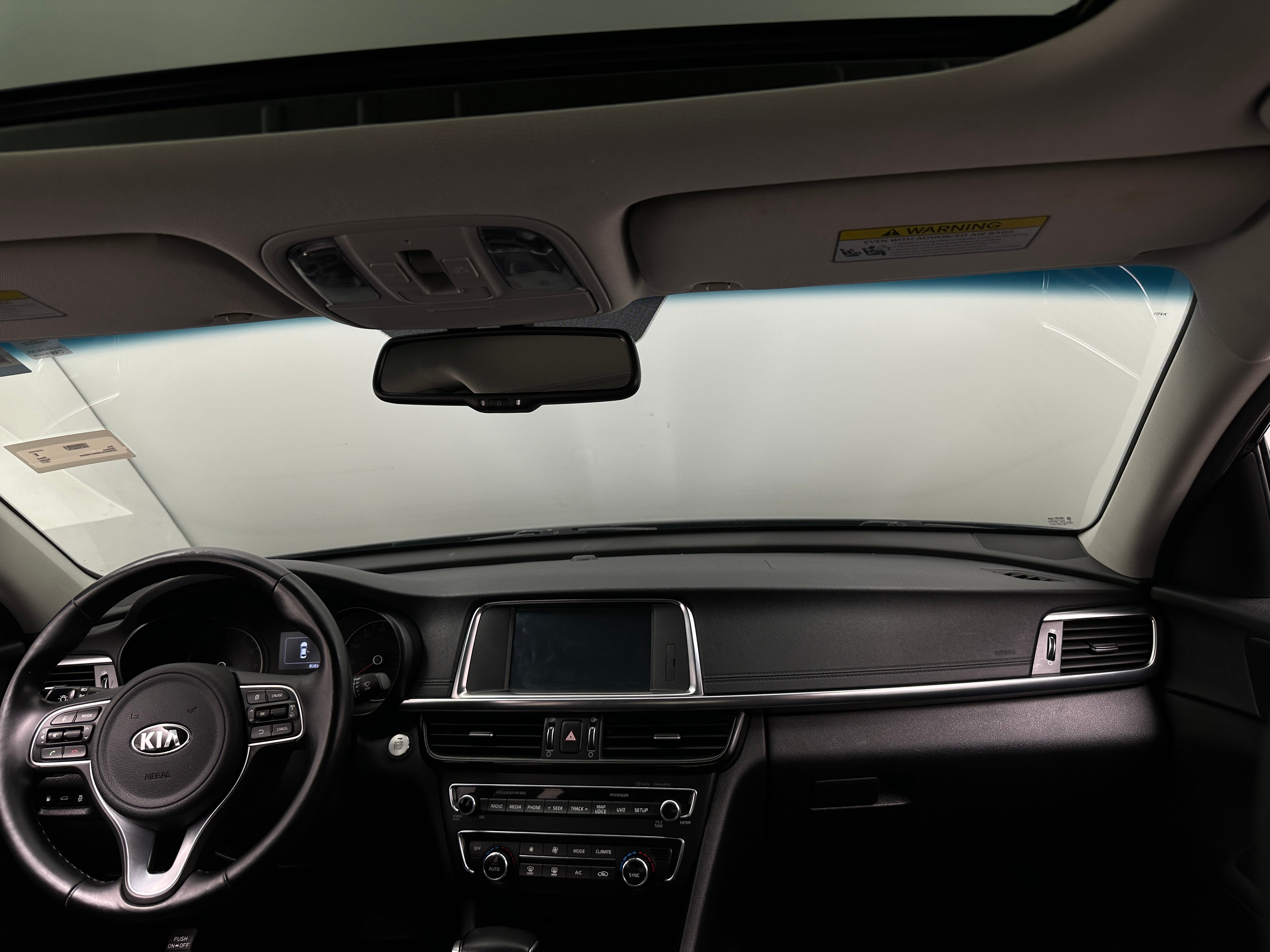 2017 Kia Optima EX 3