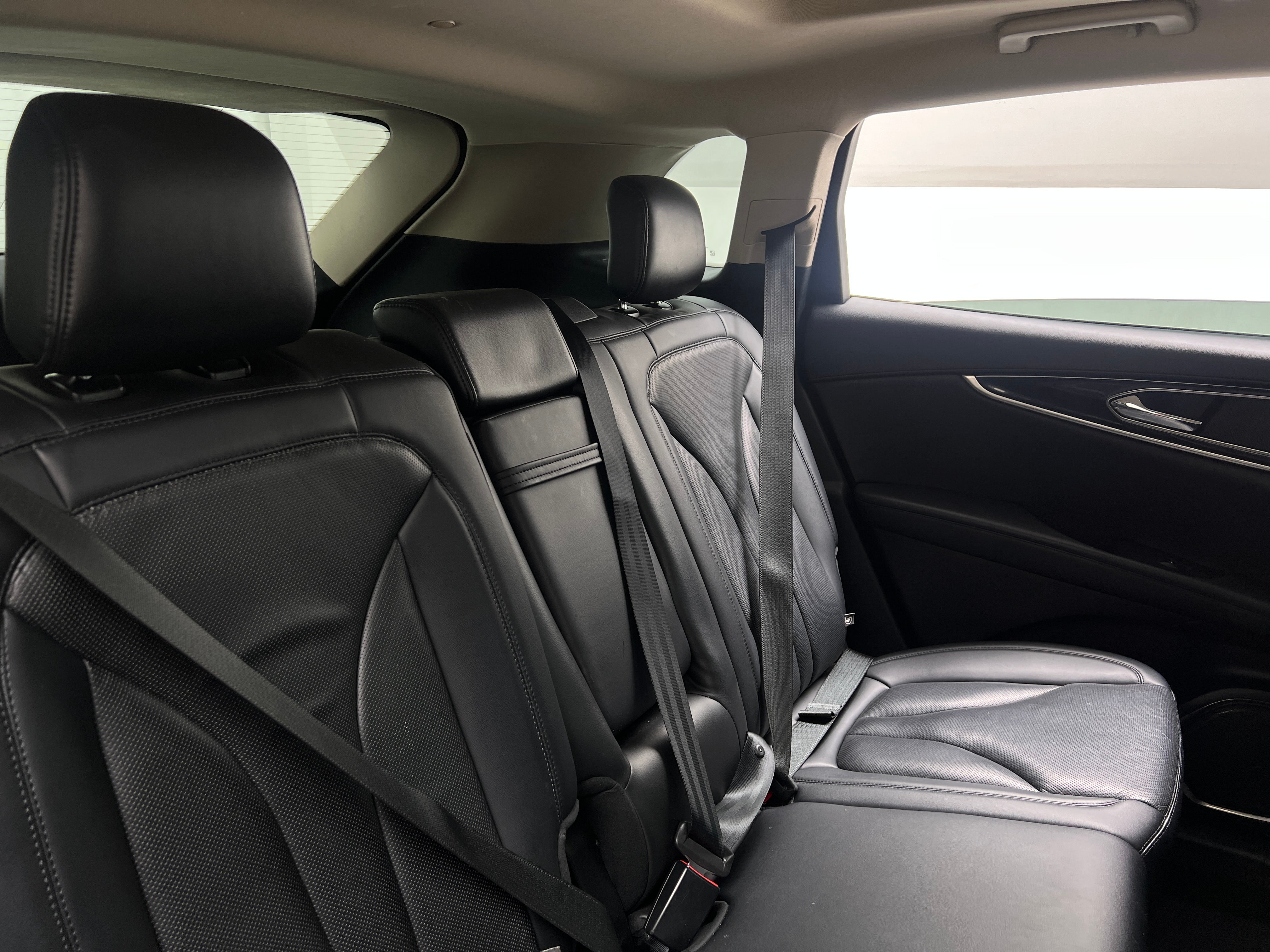 2022 Lincoln Nautilus Reserve 5
