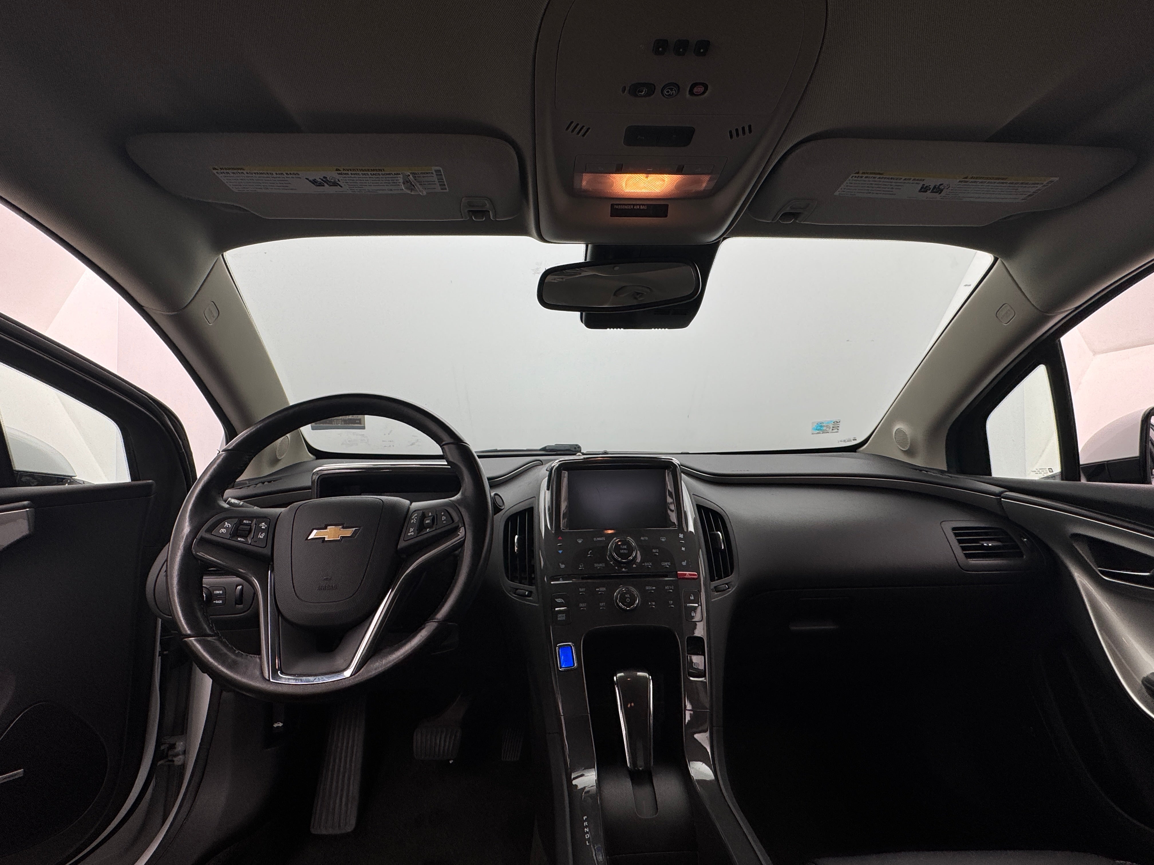 2015 Chevrolet Volt Base 2
