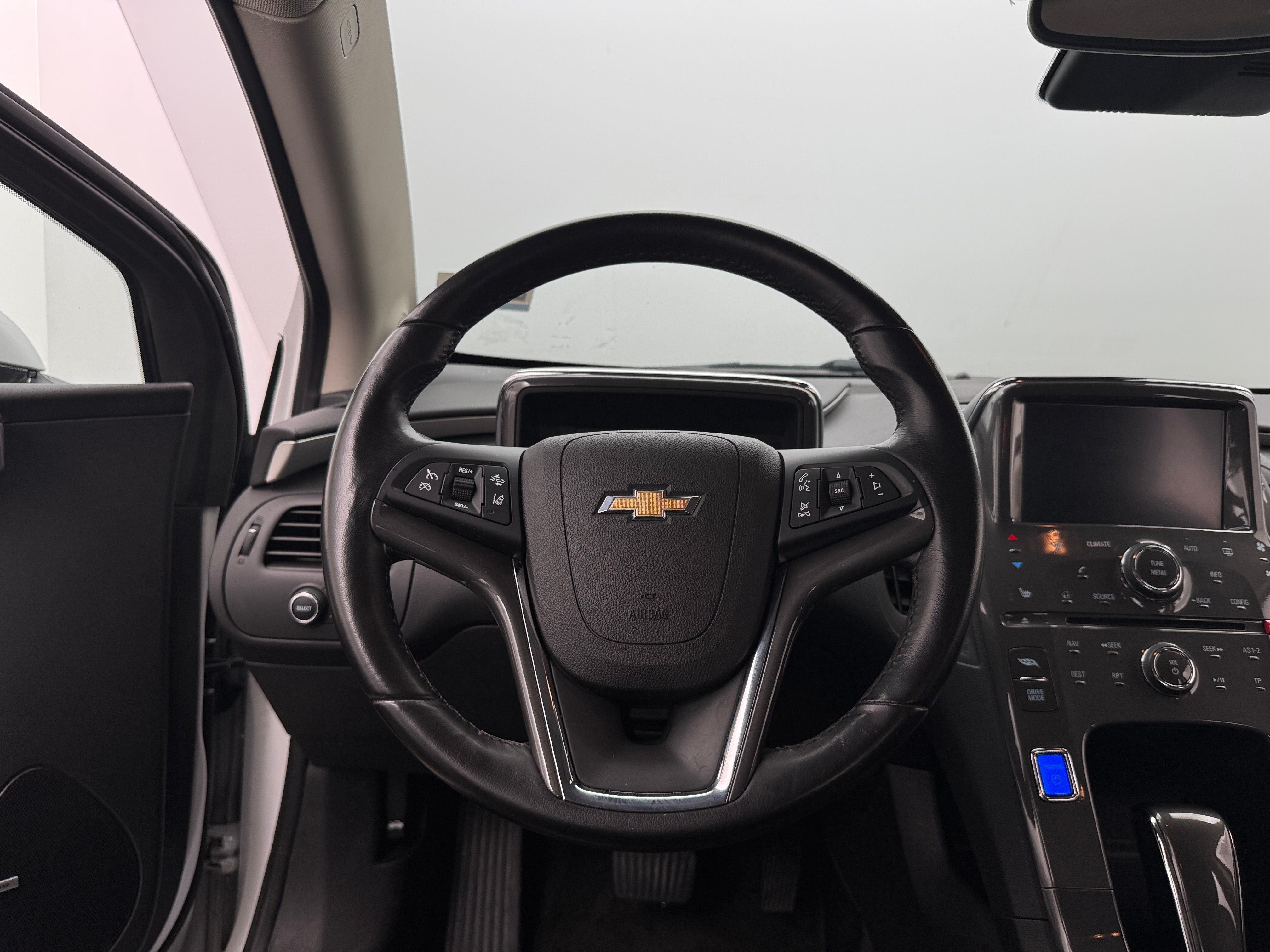 2015 Chevrolet Volt Base 4