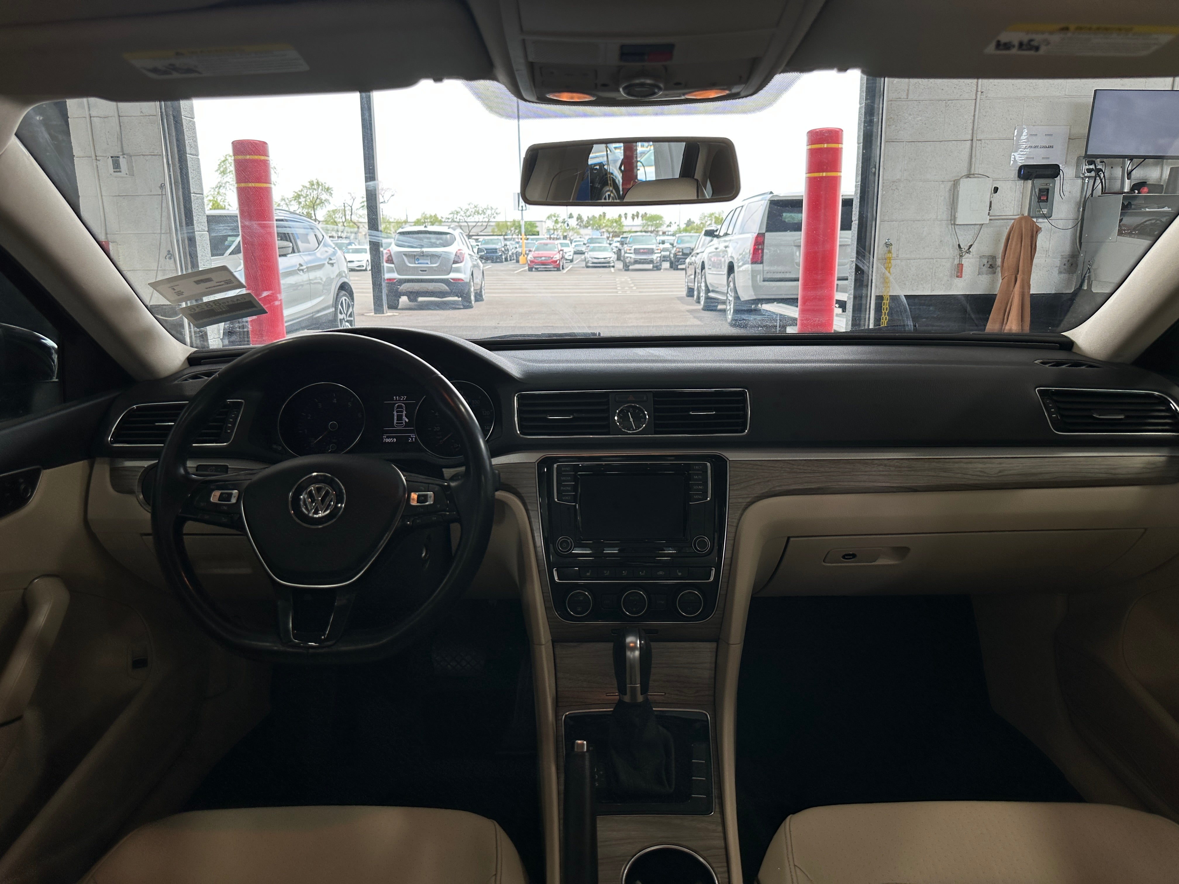 2016 Volkswagen Passat SE 2