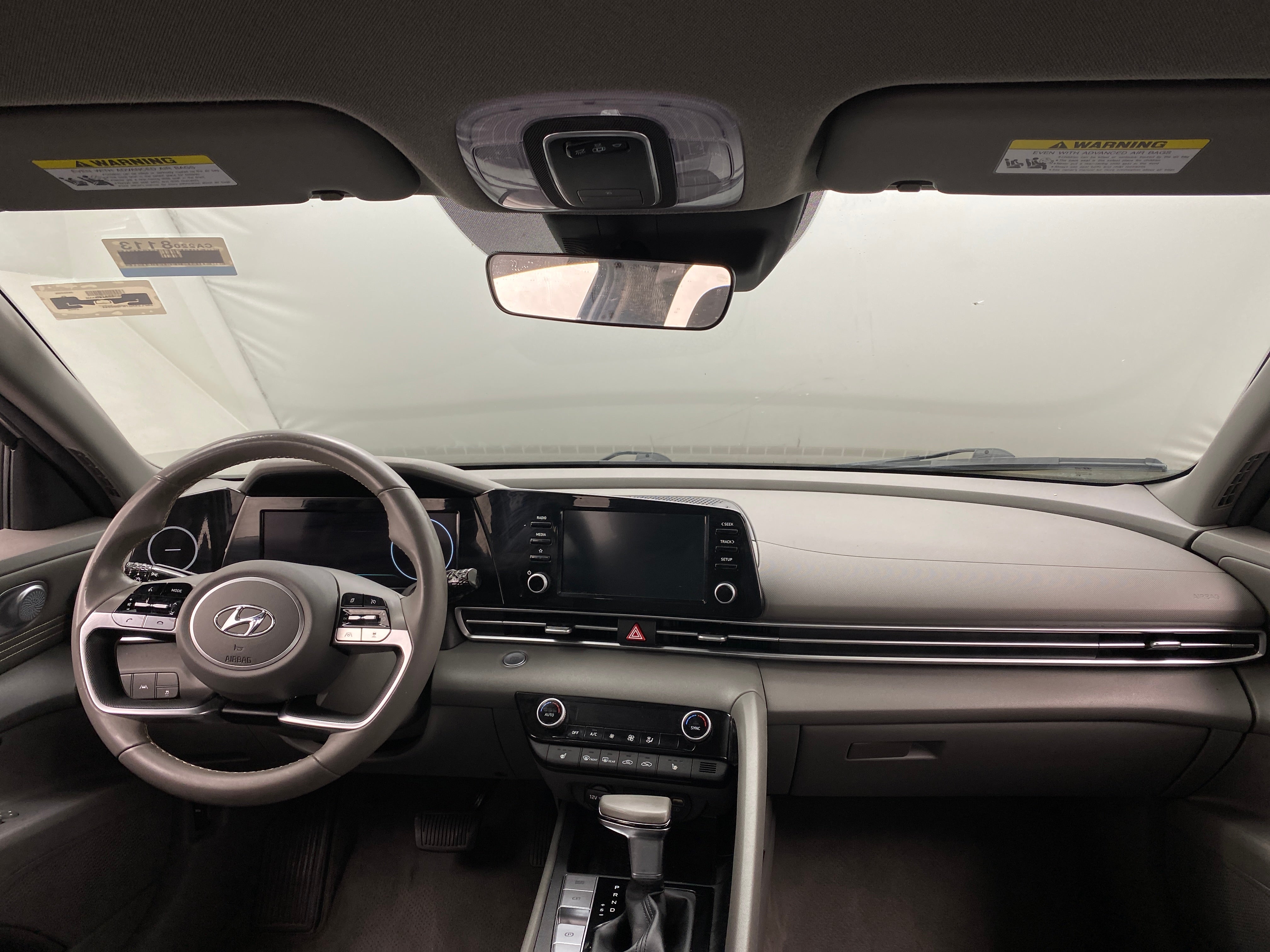 2022 Hyundai Elantra SEL 3