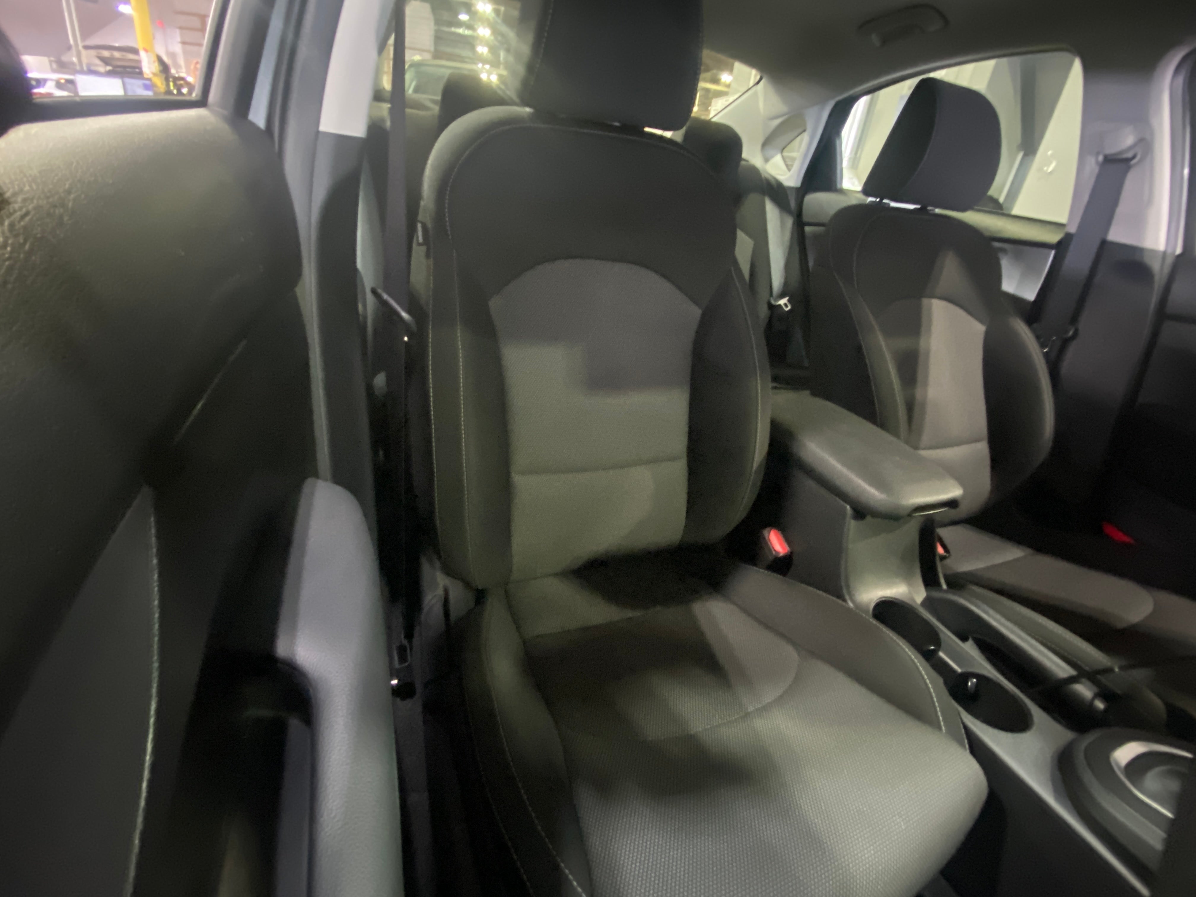 2024 Kia Forte LXS 2
