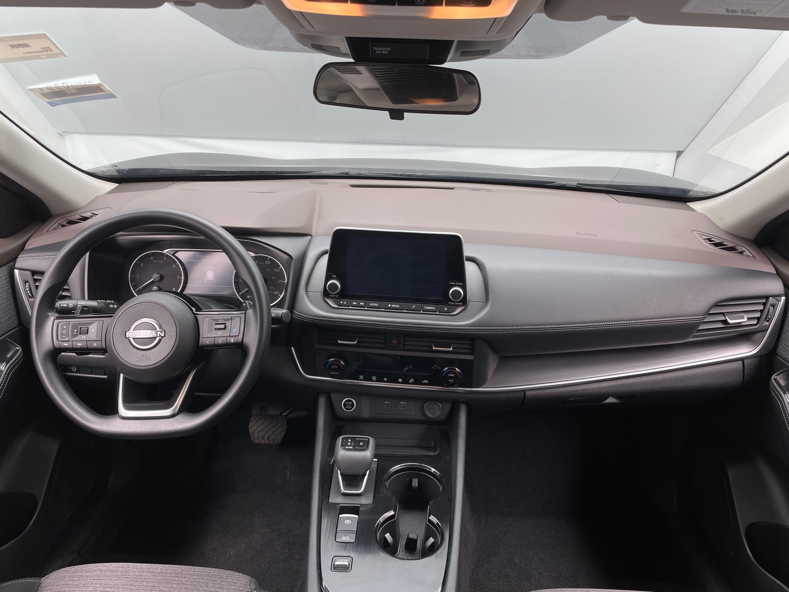 Thumbnail: 2023 Nissan Rogue - 3