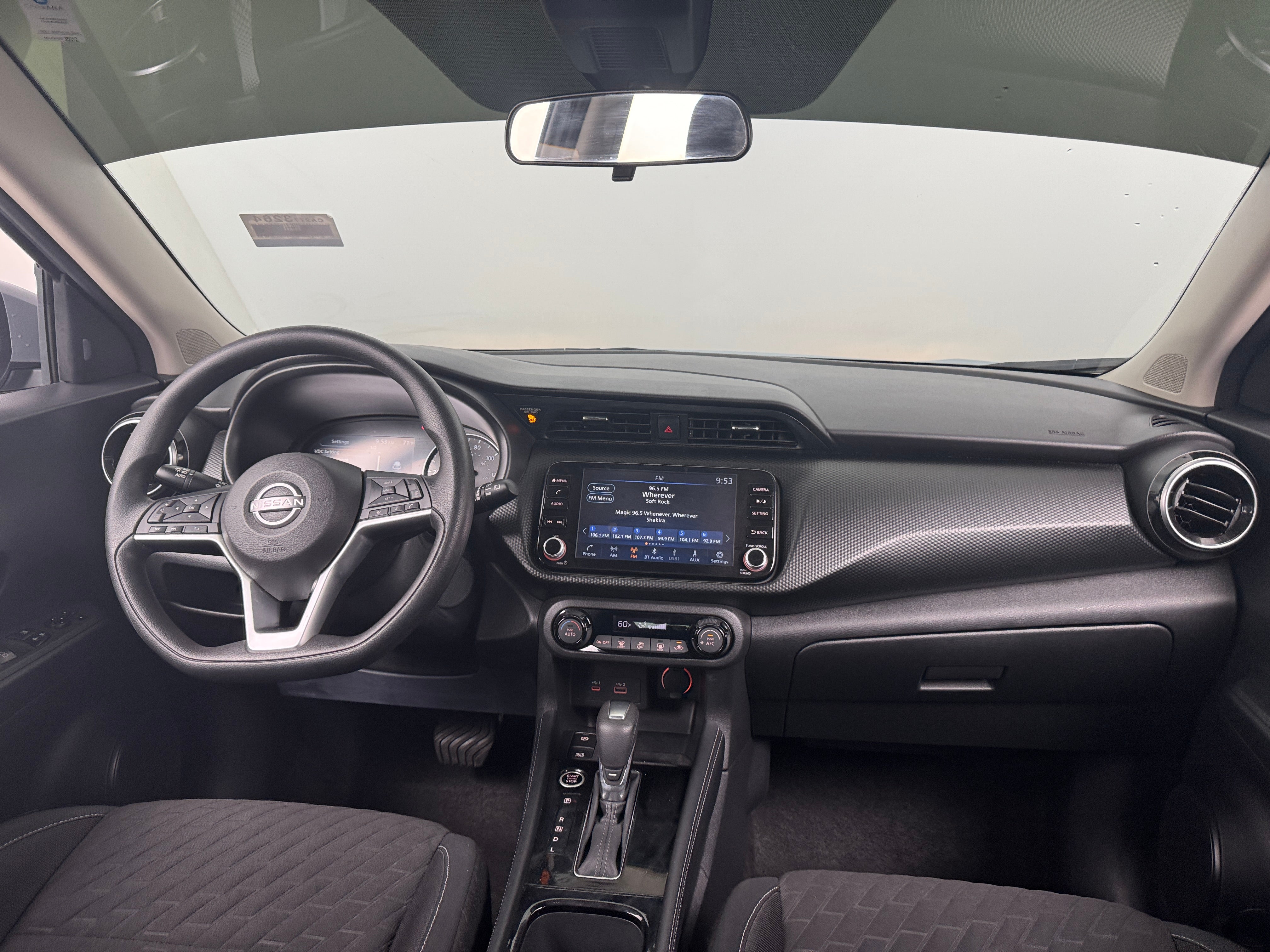 2022 Nissan Kicks SV 3