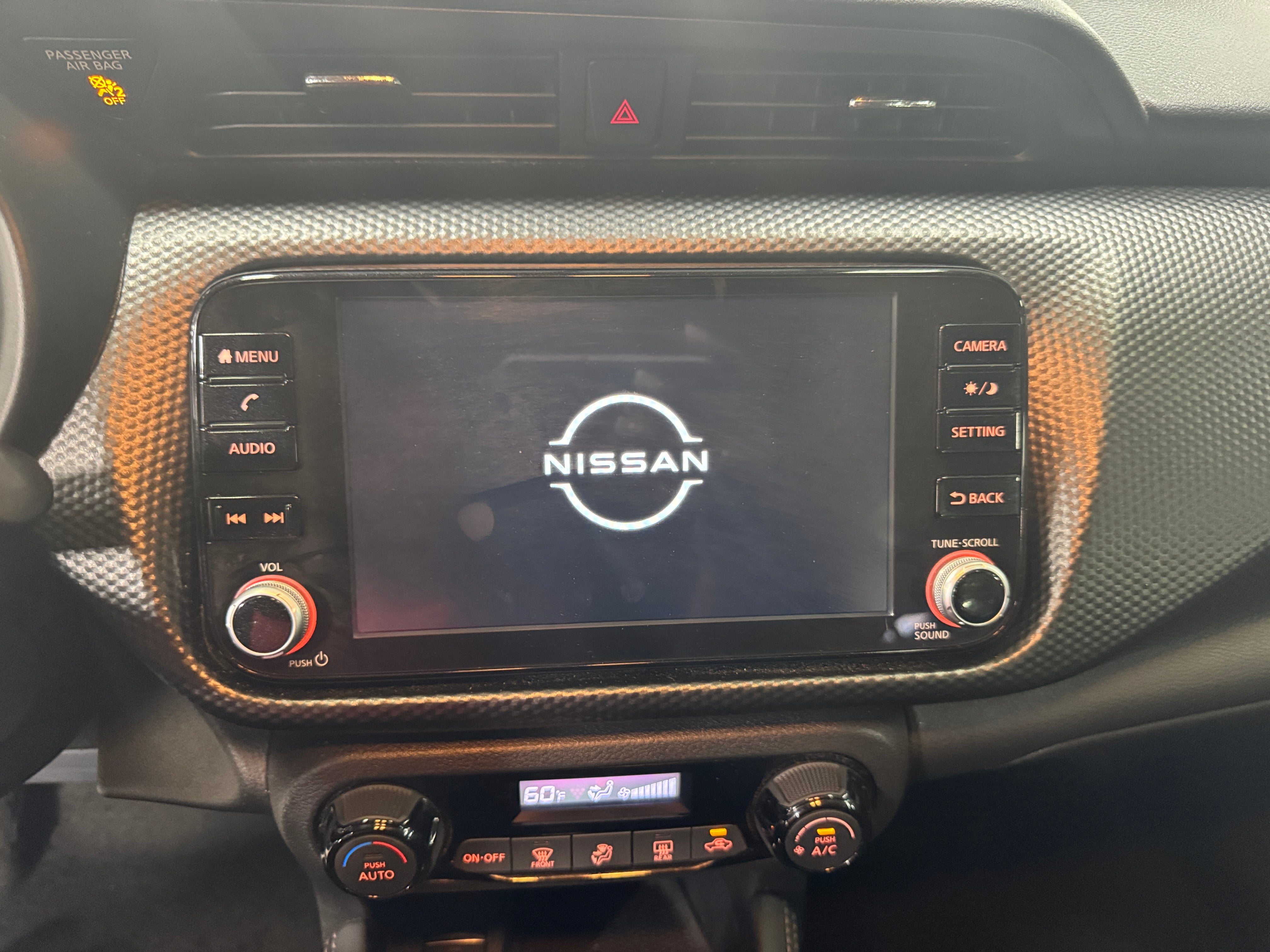 2022 Nissan Kicks SV 4