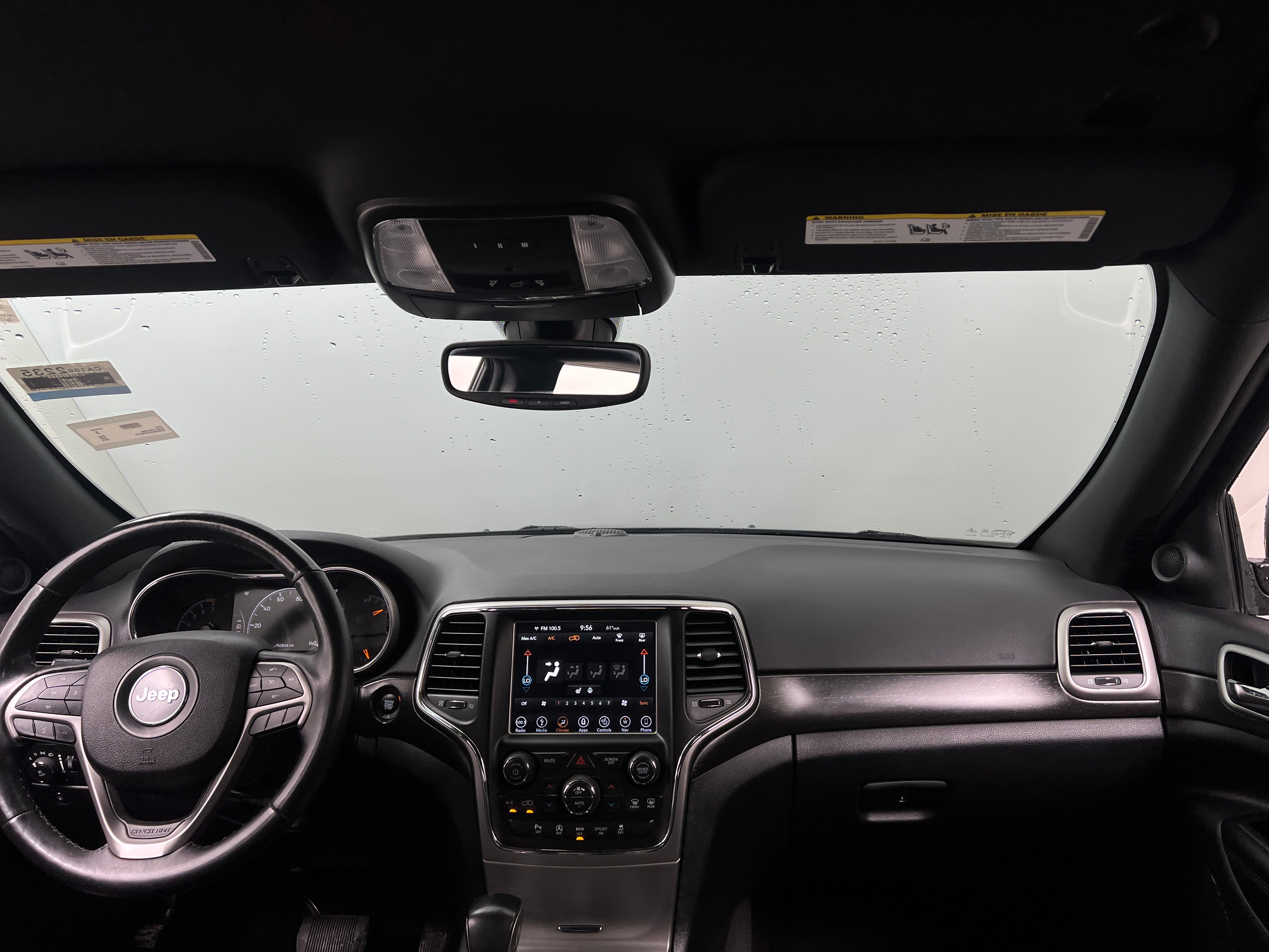 2018 Jeep Grand Cherokee Altitude 3