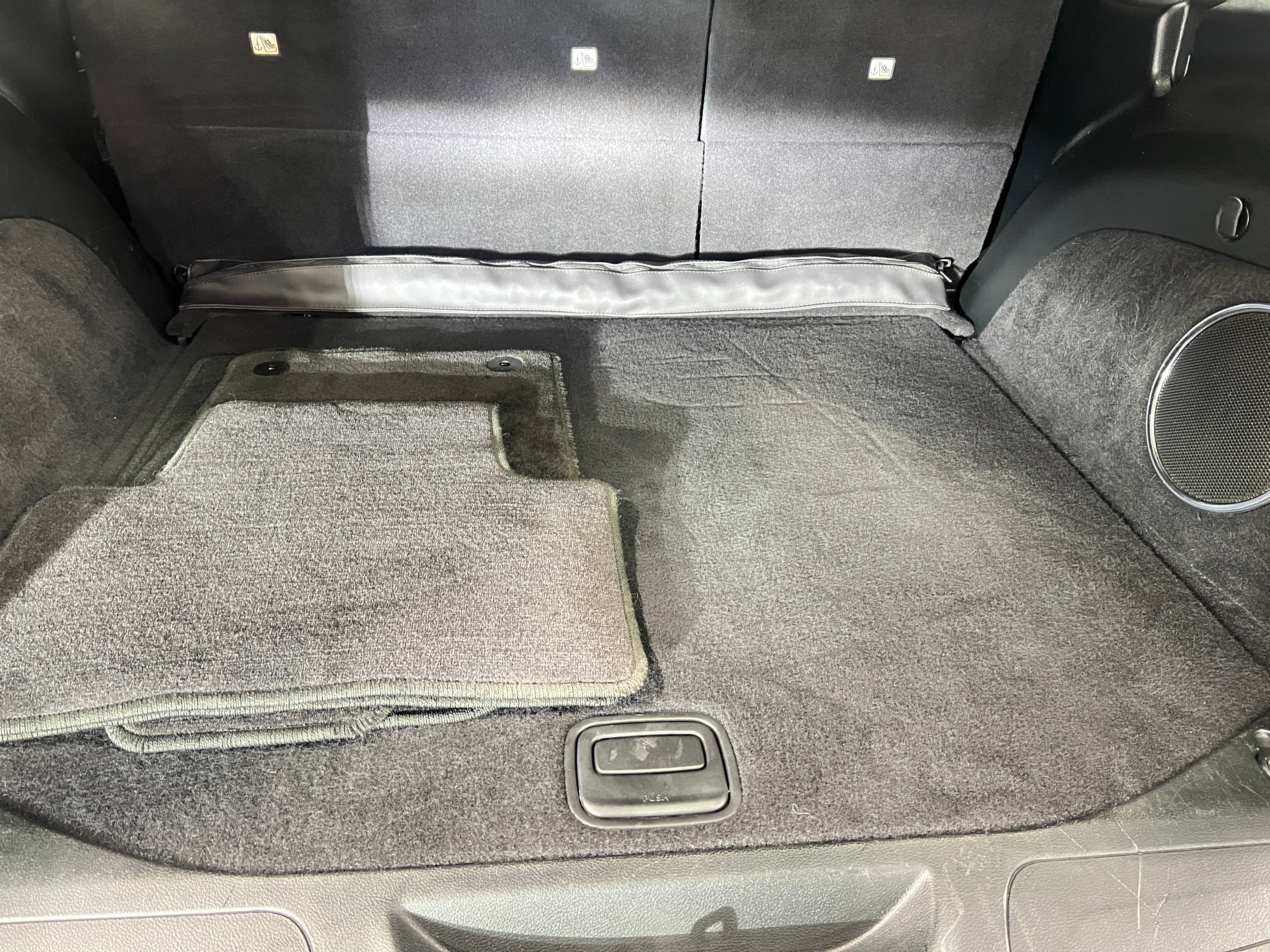 2018 Jeep Grand Cherokee Altitude 7