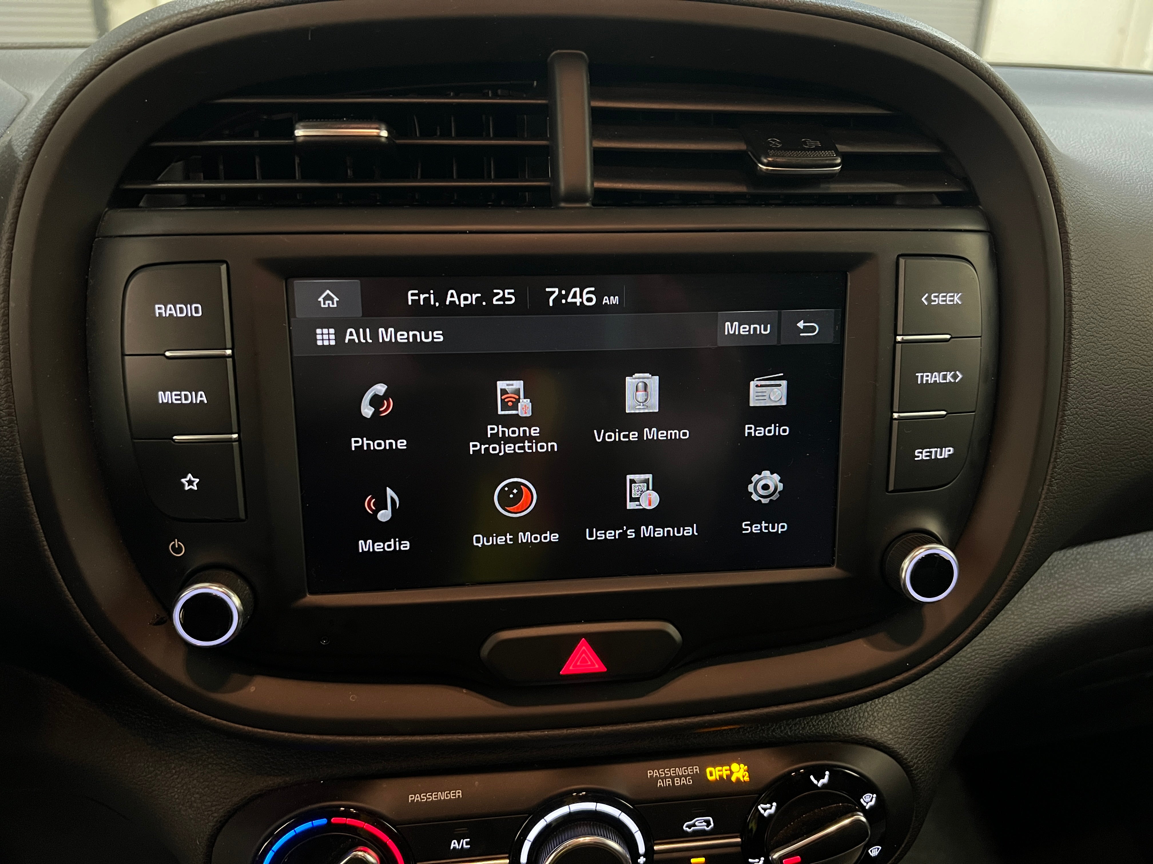 2024 Kia Soul LX 4