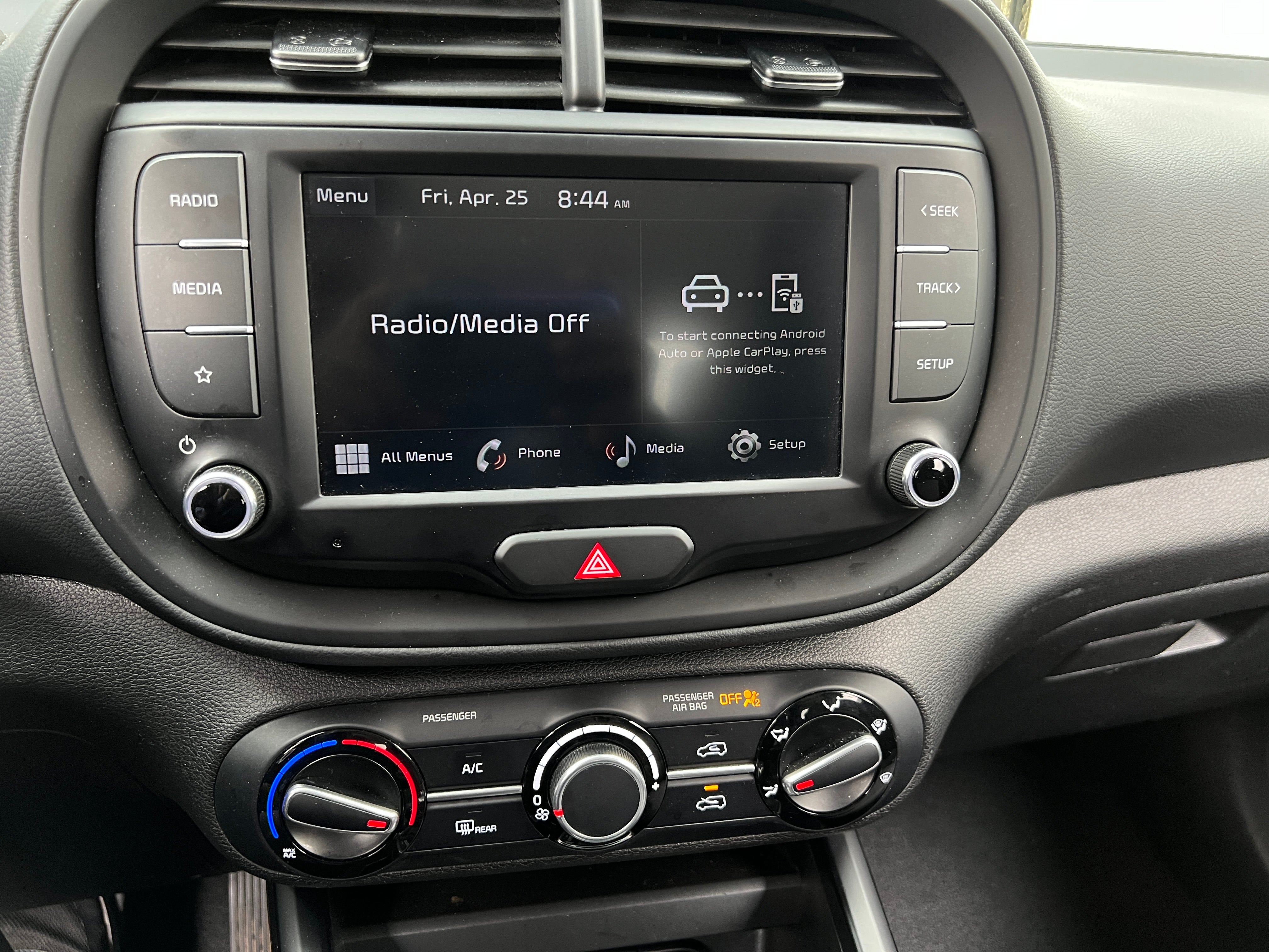 2024 Kia Soul LX 4