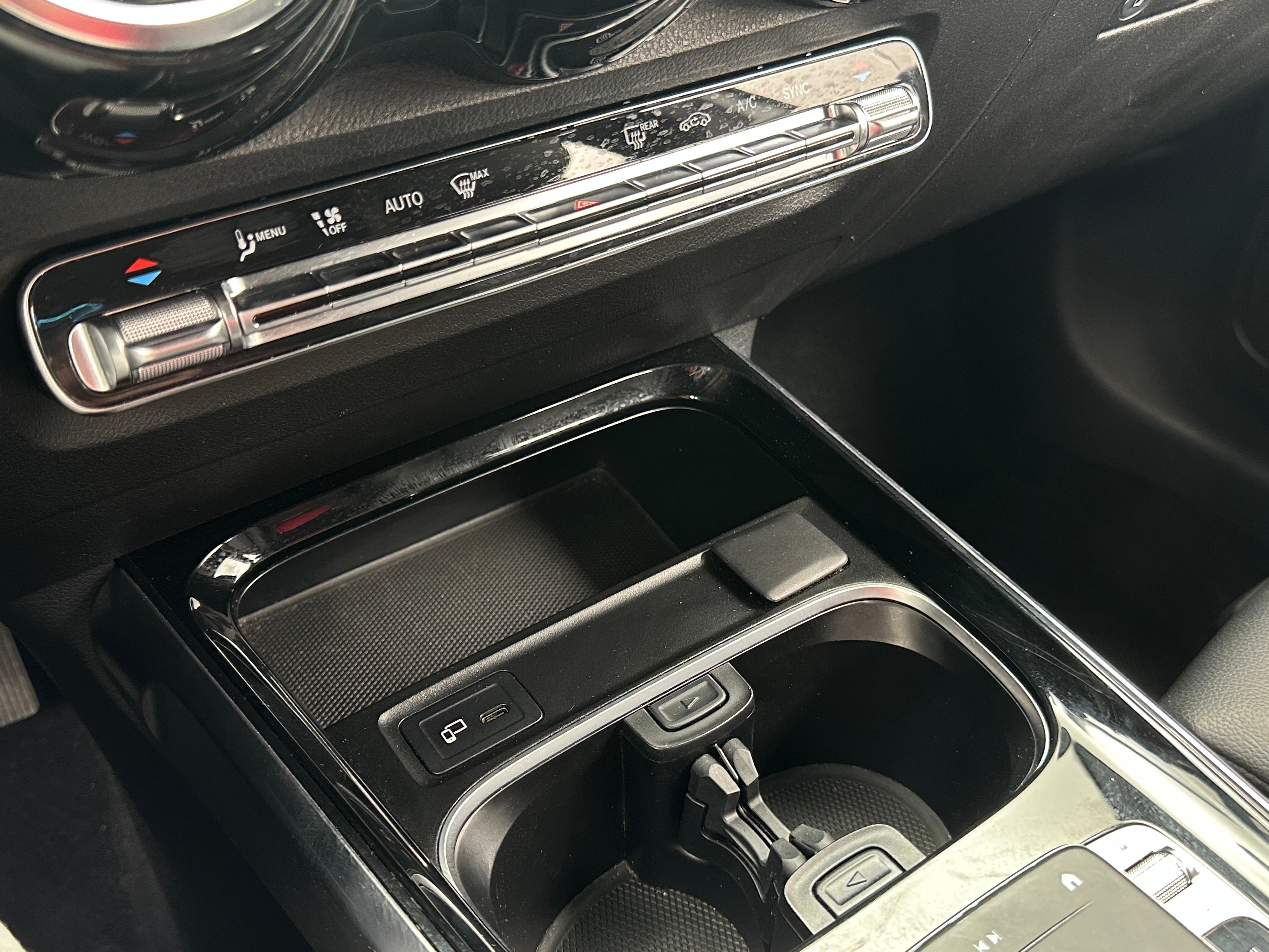 2020 Mercedes-Benz GLB 250 3