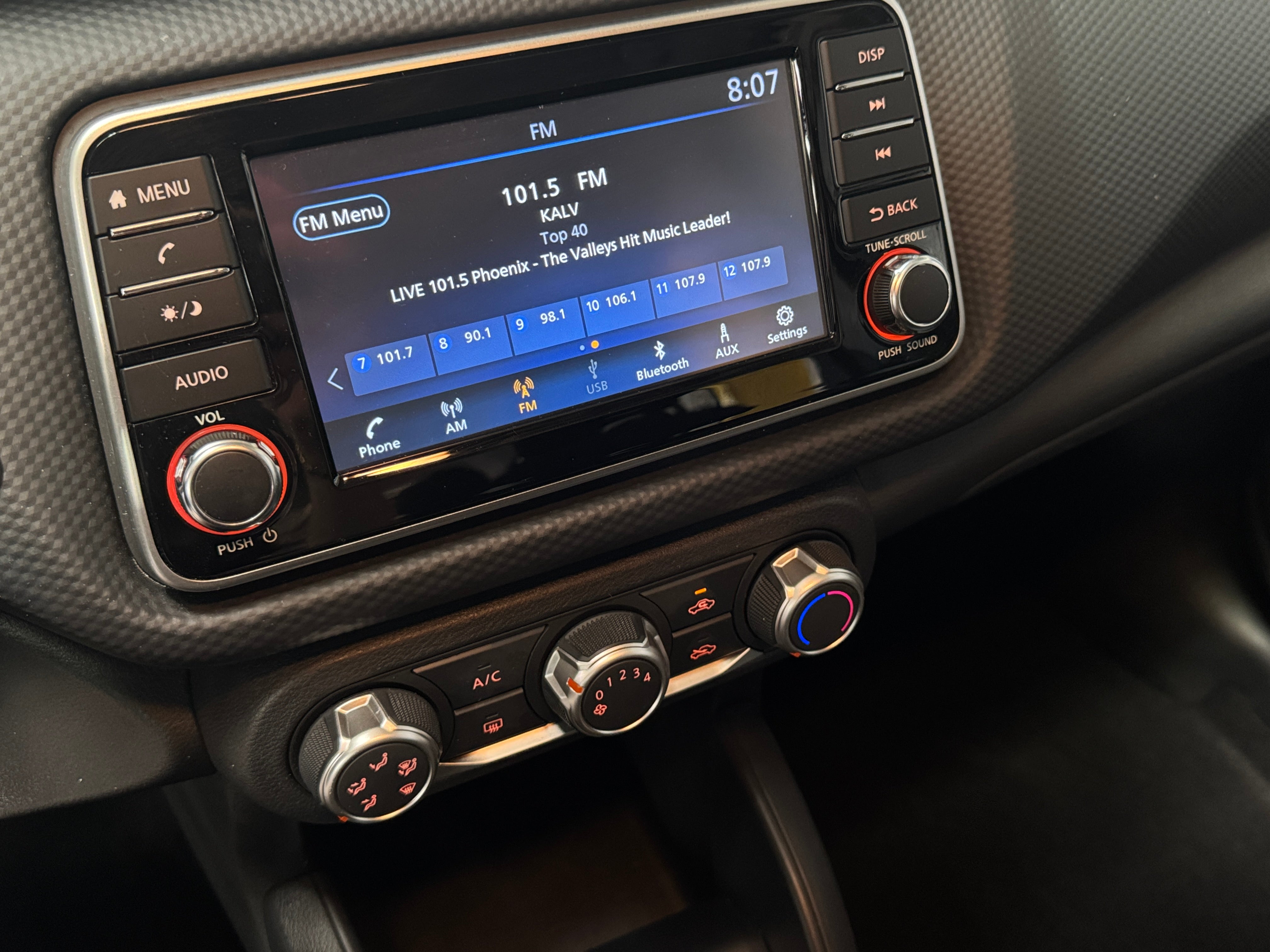 2024 Nissan Kicks S 4