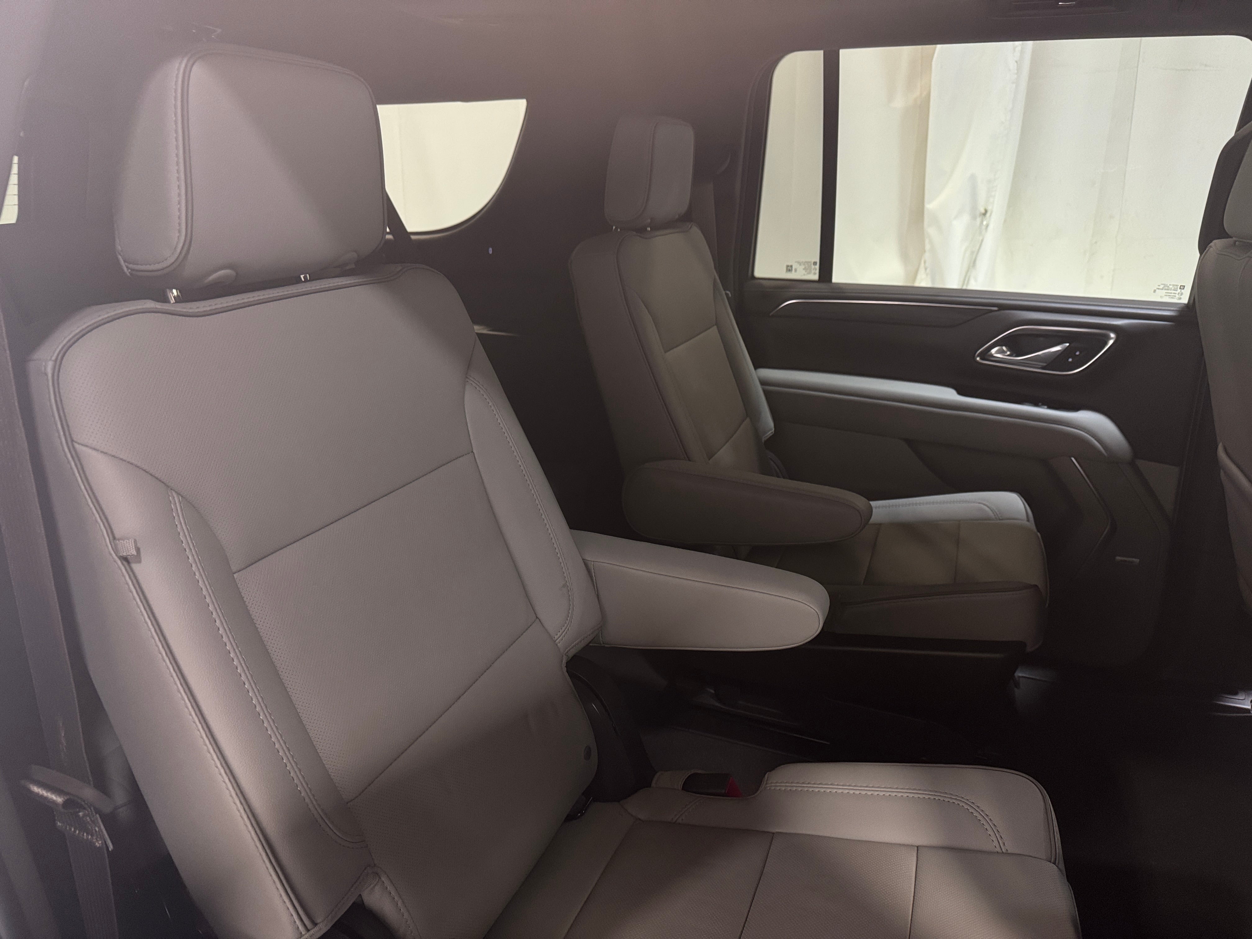 2024 GMC Yukon XL SLT 5