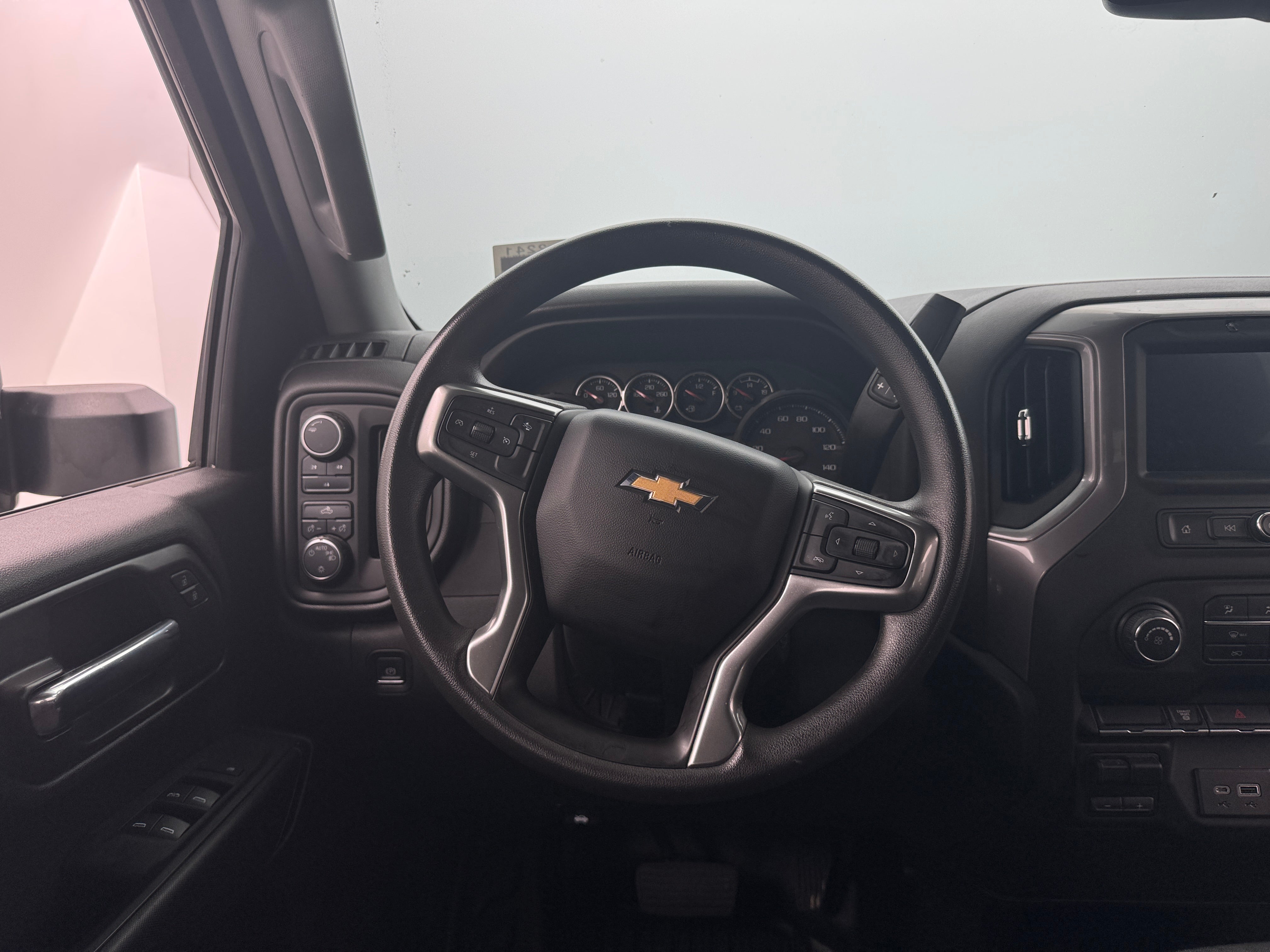 2022 Chevrolet Silverado 3500 Work Truck 5