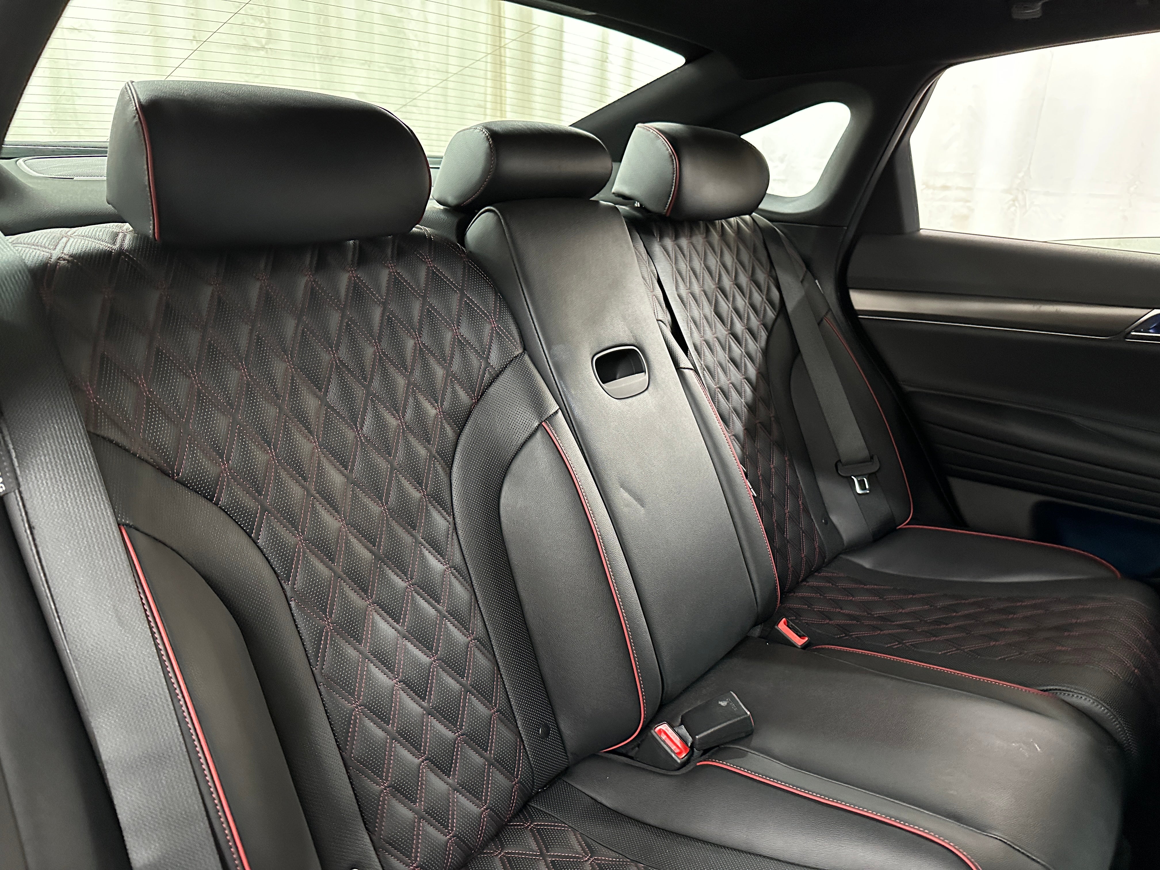 2024 Genesis G80 Sport 5