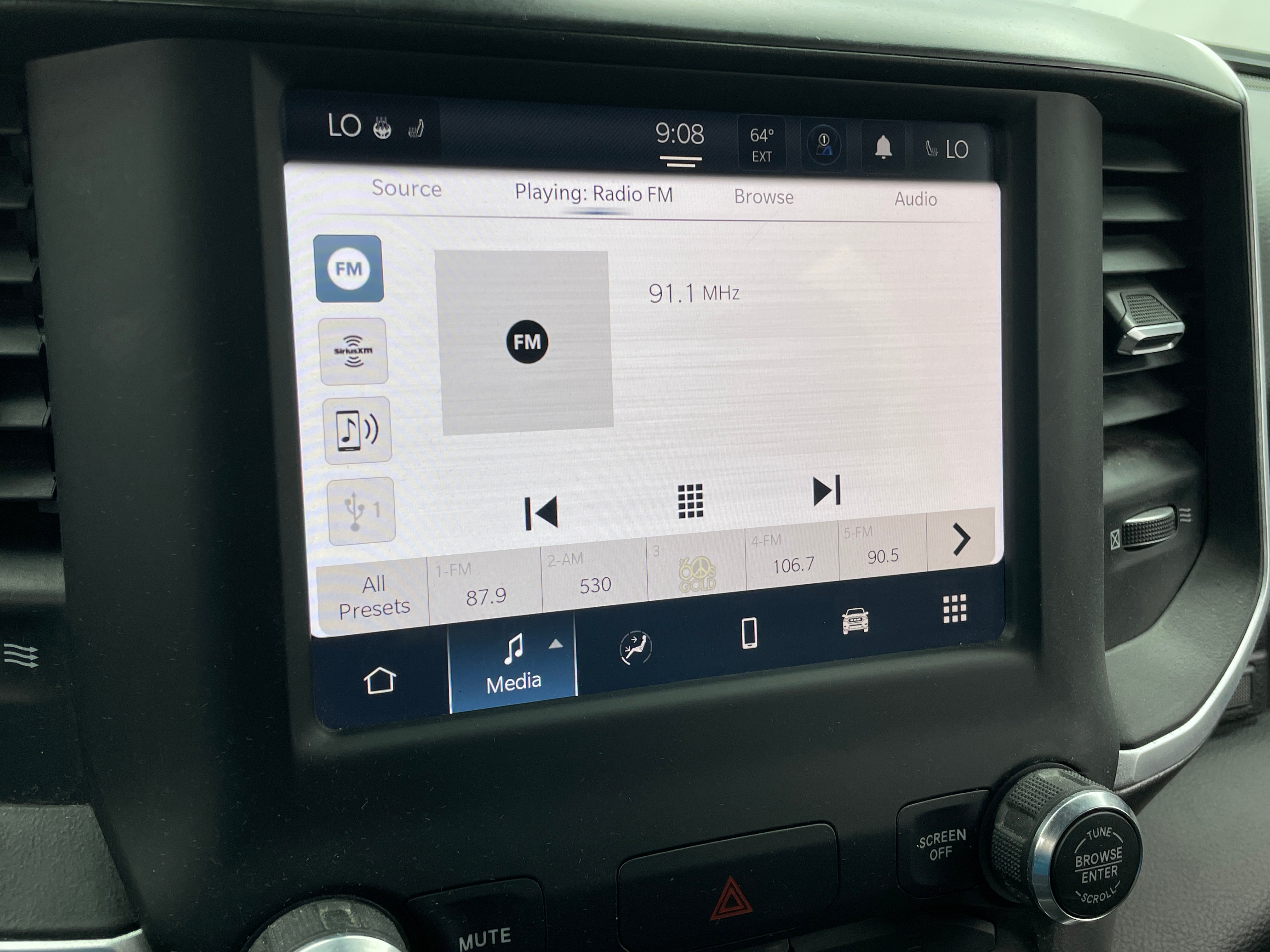 2023 RAM 1500 Big Horn 4