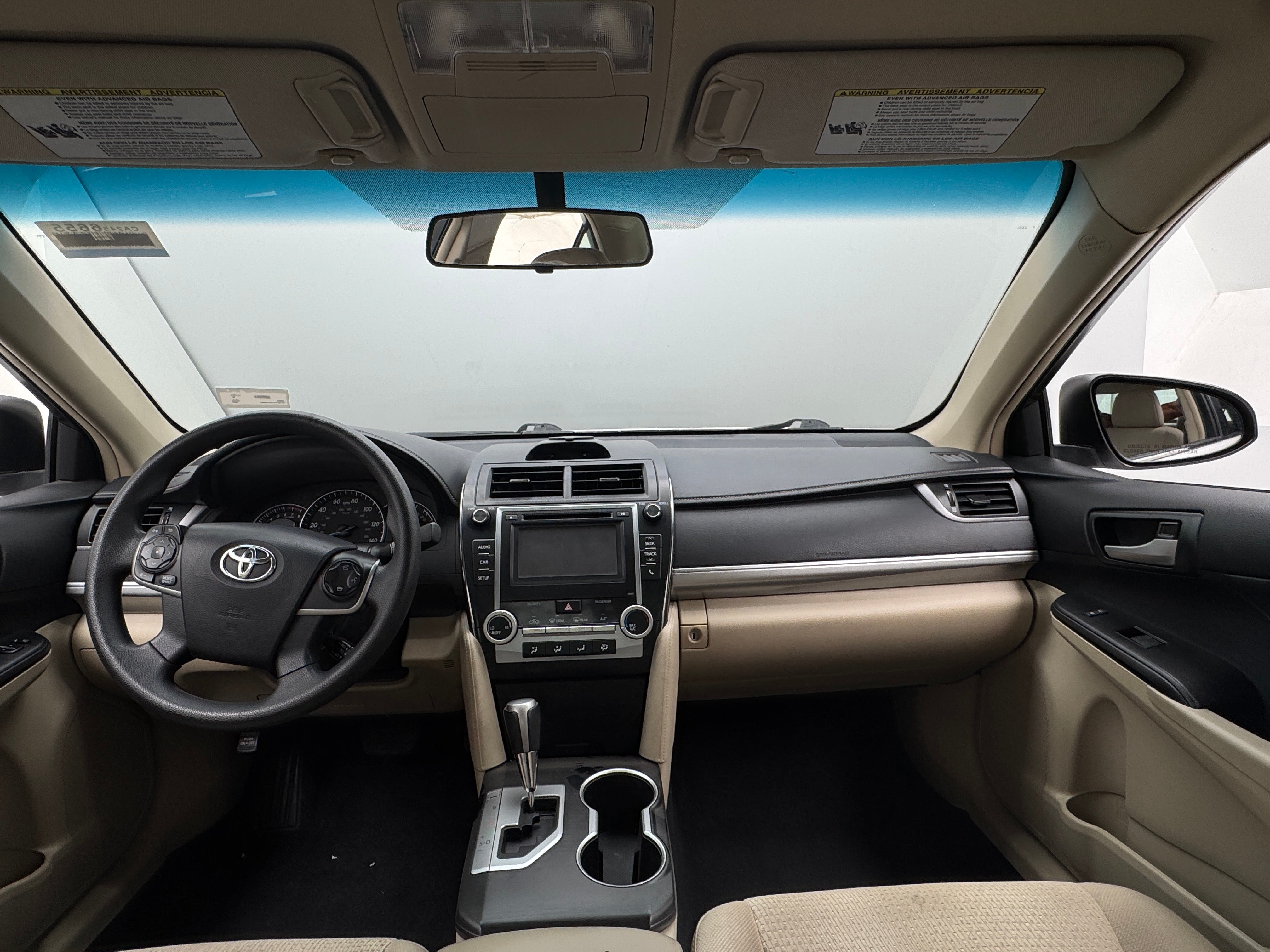 2014 Toyota Camry LE 3