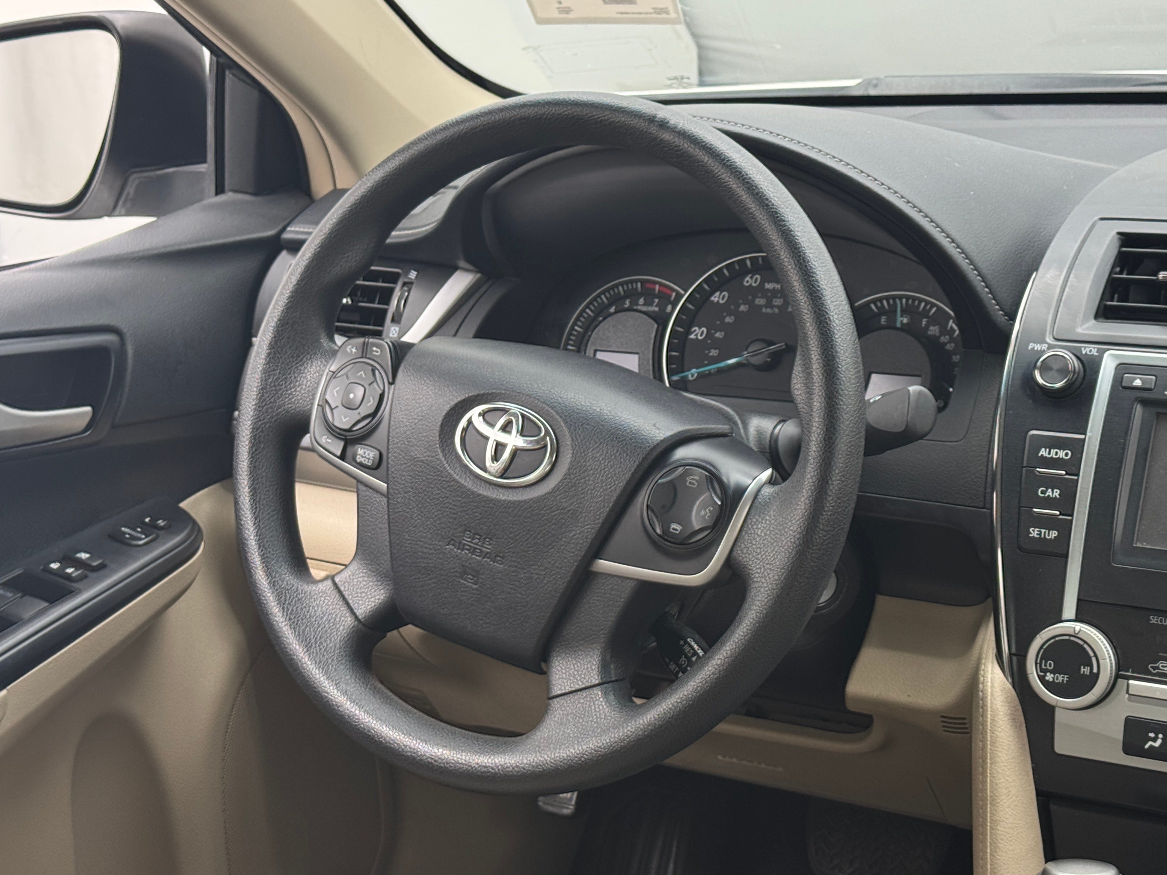 2014 Toyota Camry LE 5