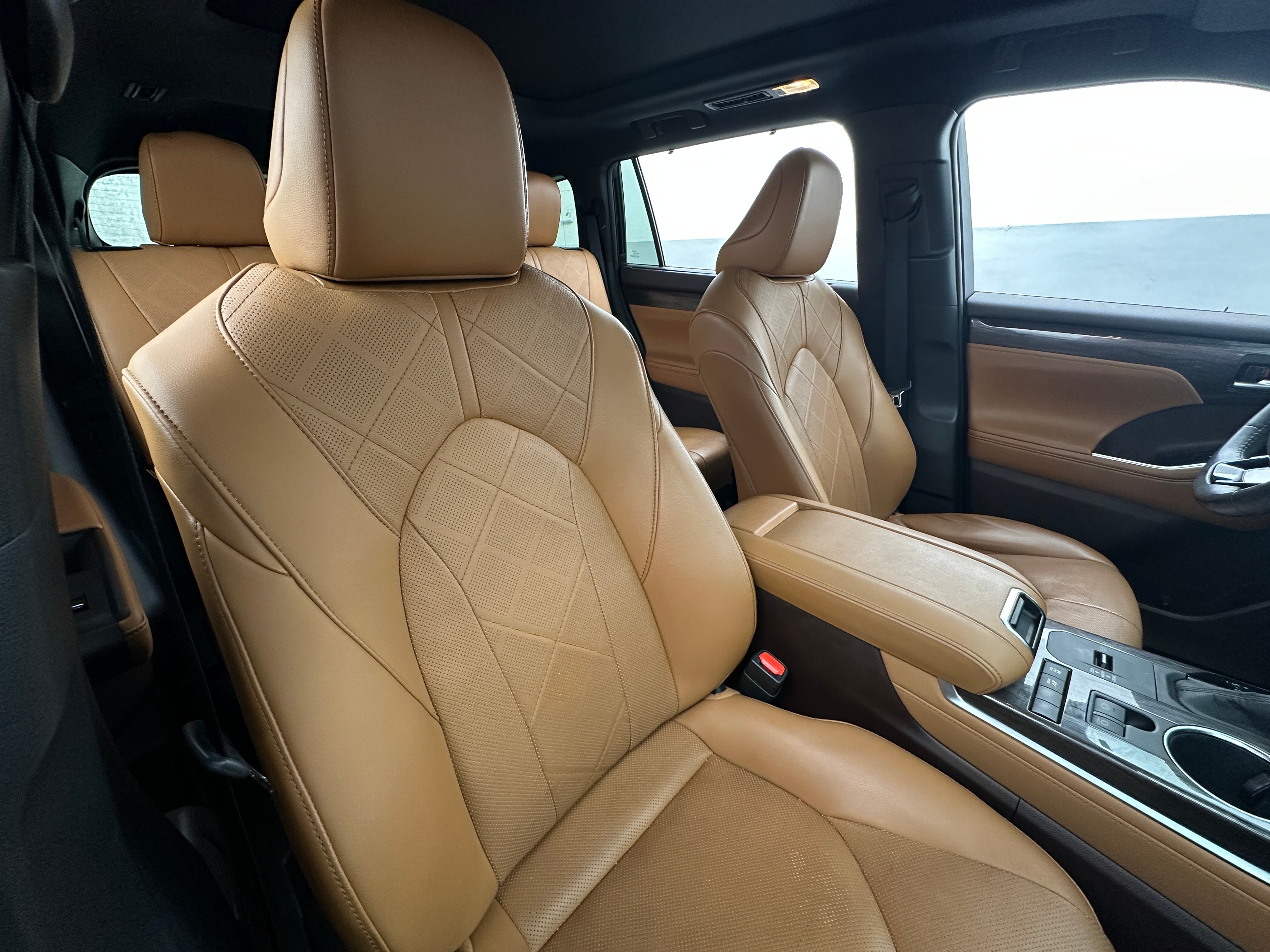 2020 Toyota Highlander Platinum 2