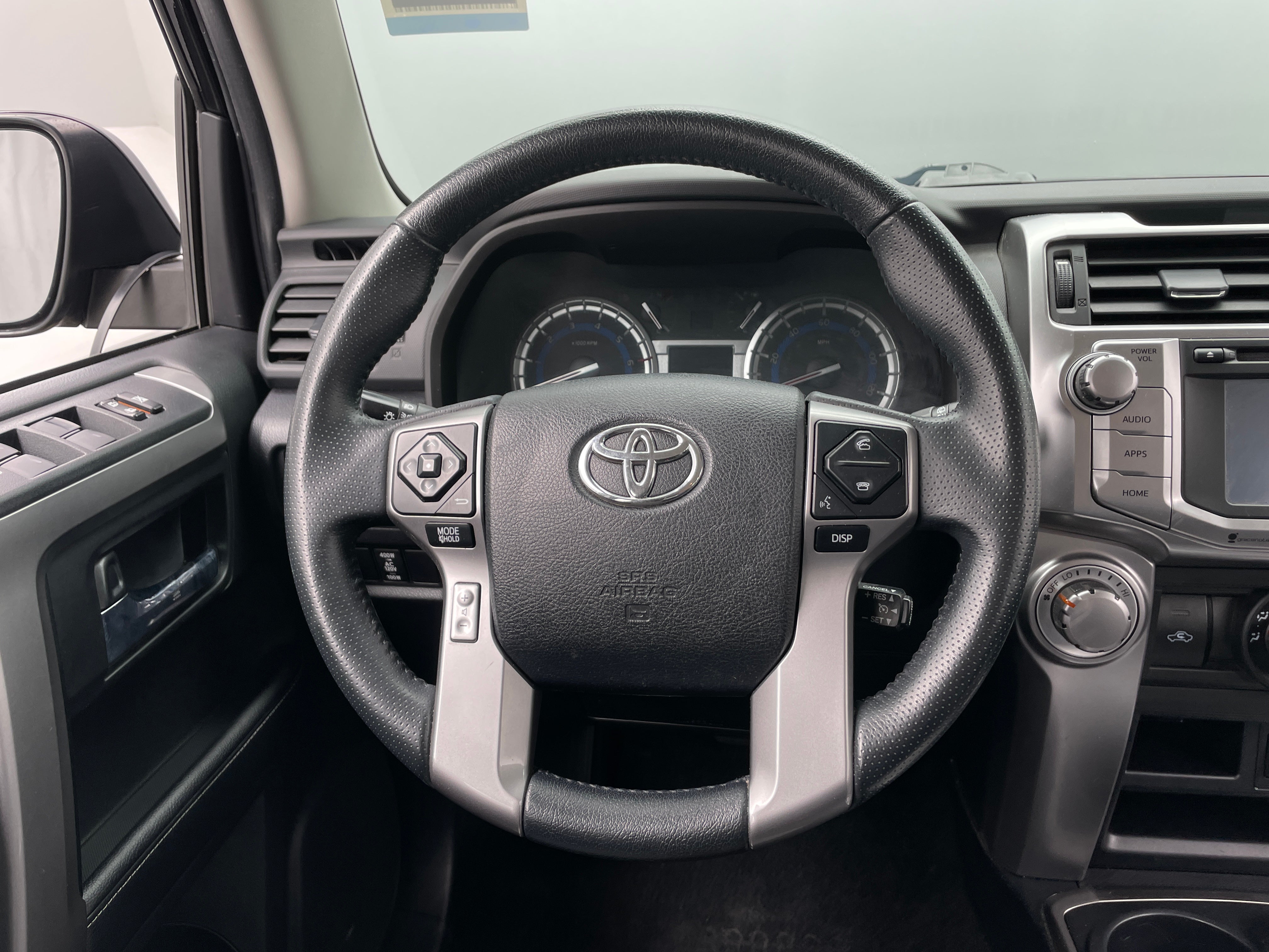 2018 Toyota 4Runner SR5 5