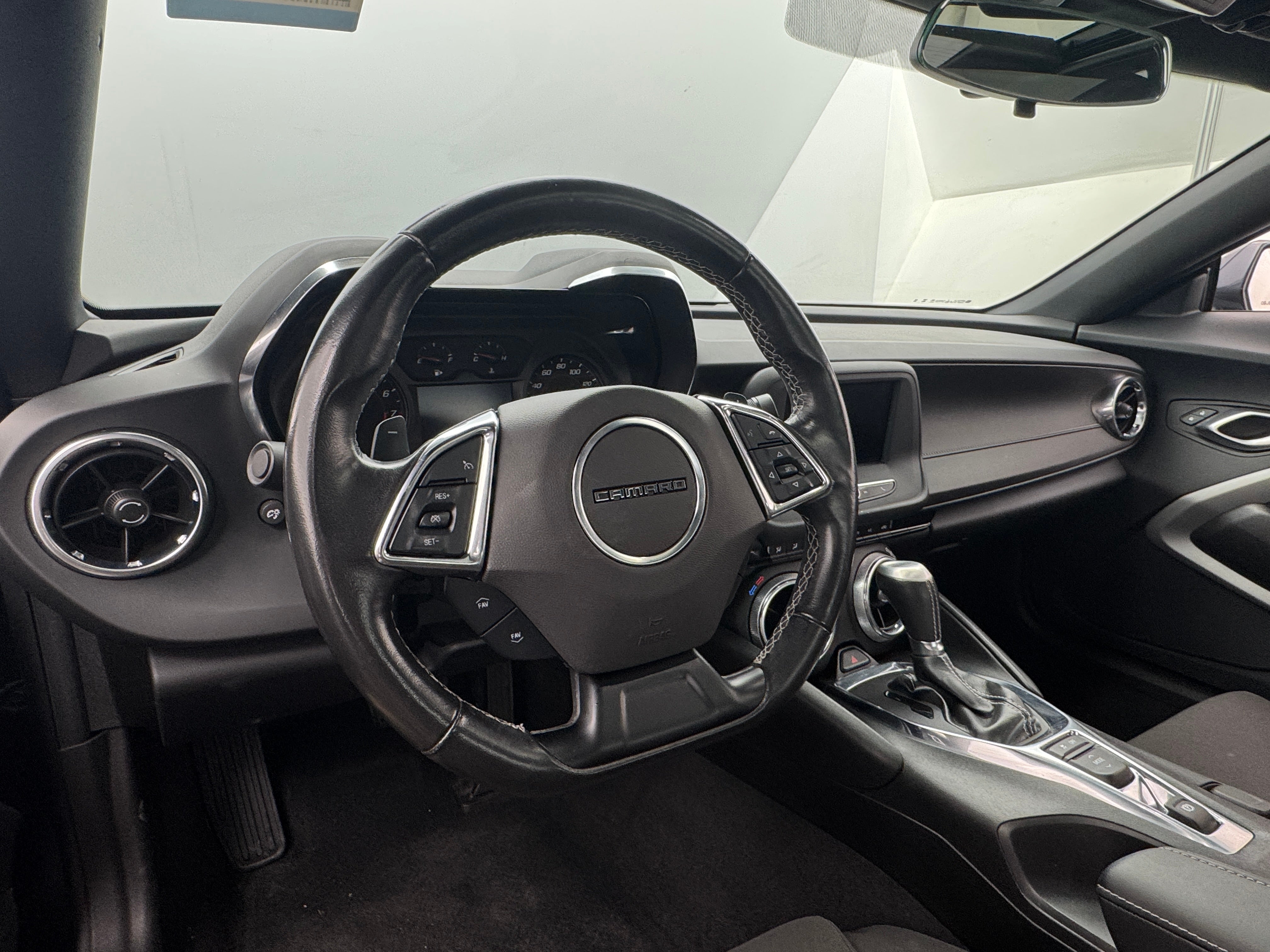 2023 Chevrolet Camaro LT 4