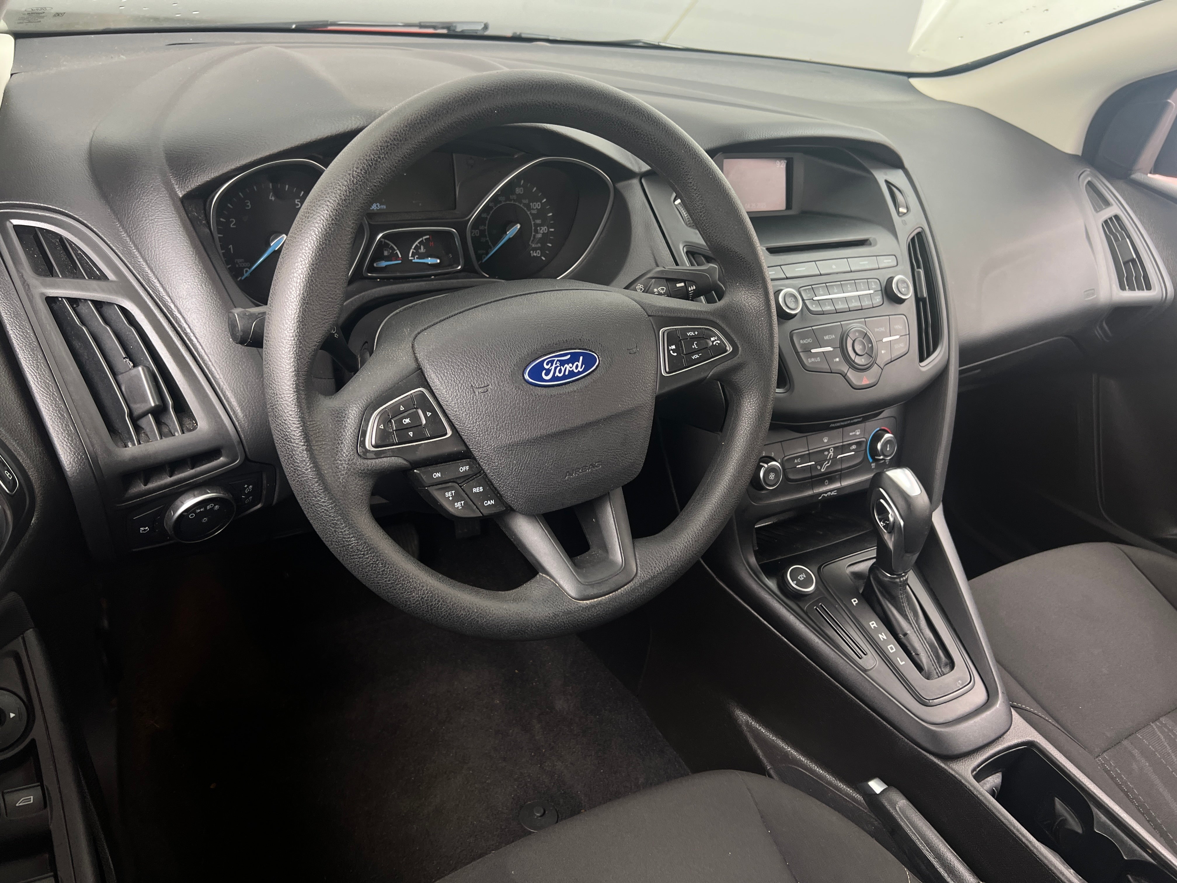 2016 Ford Focus SE 3