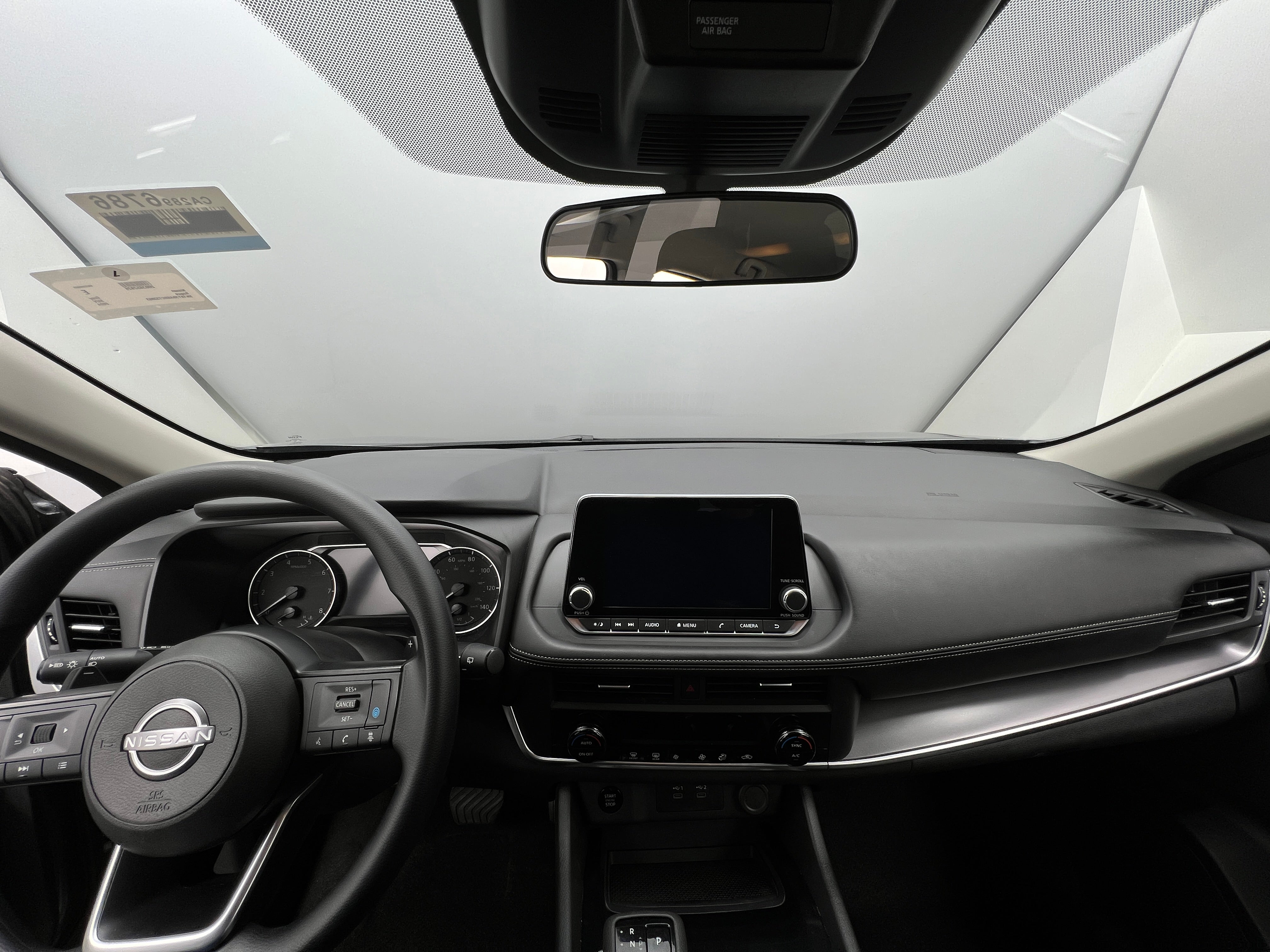 2024 Nissan Rogue SV 3