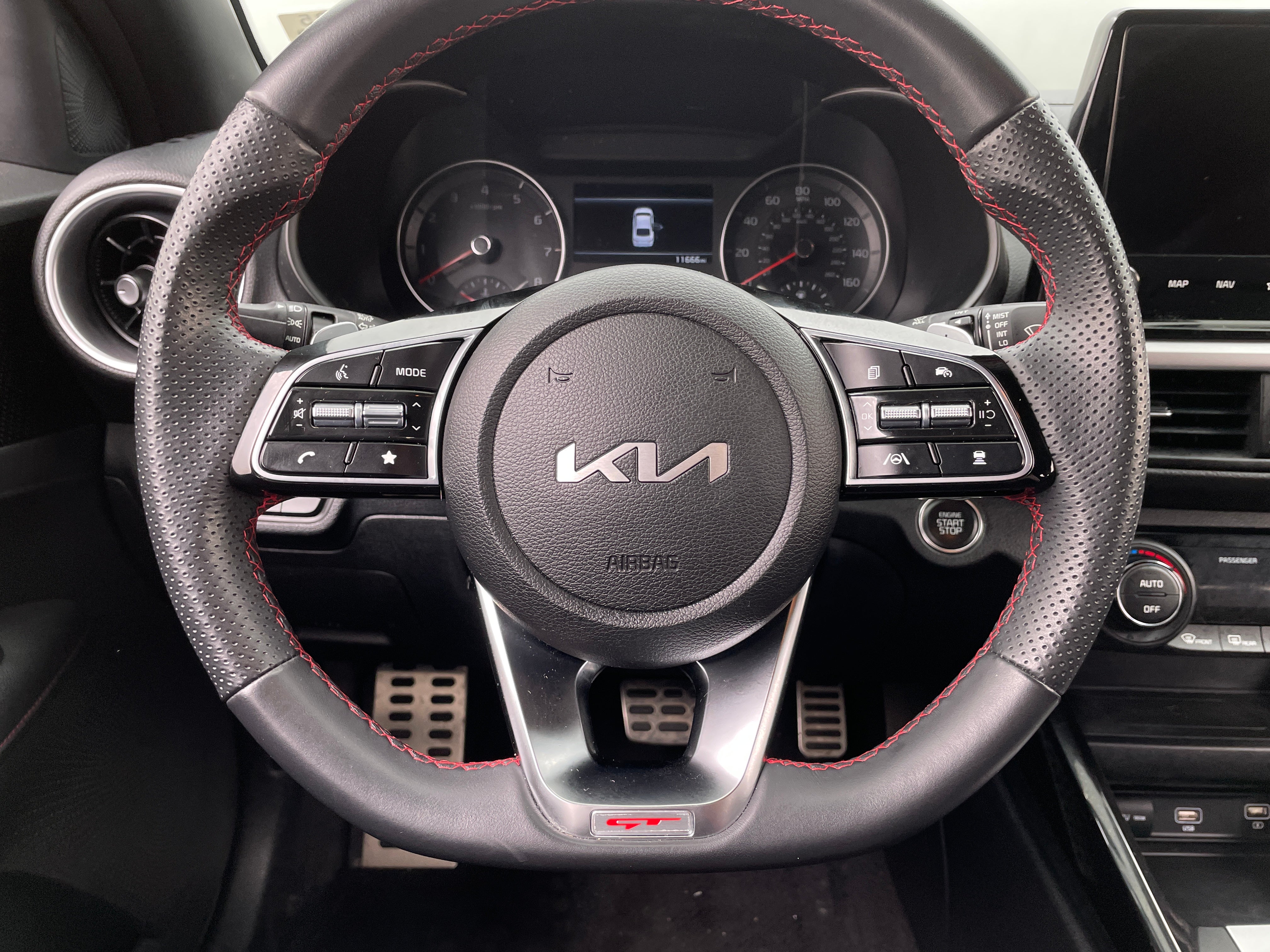 2023 Kia Forte GT 5