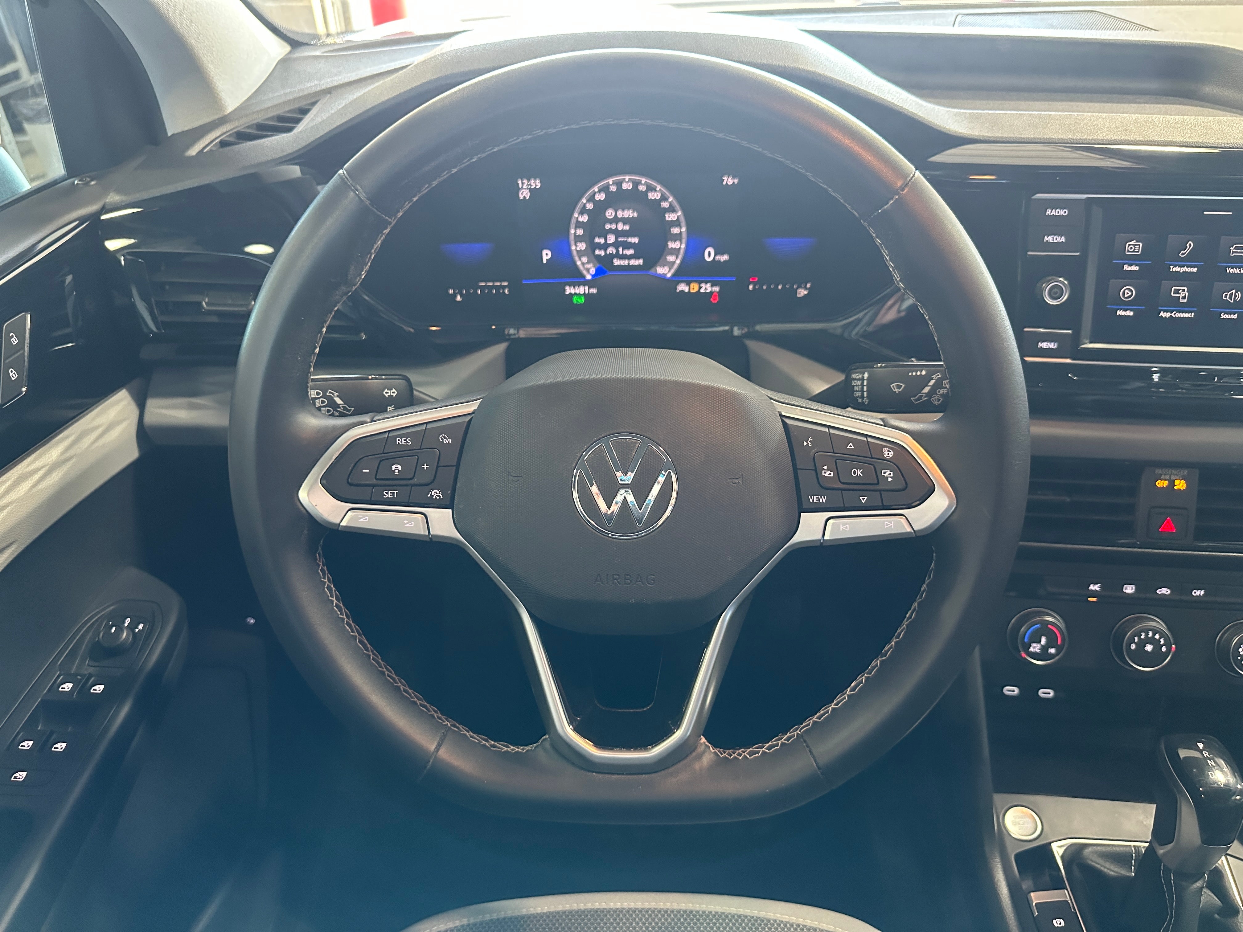 2022 Volkswagen Taos S 5