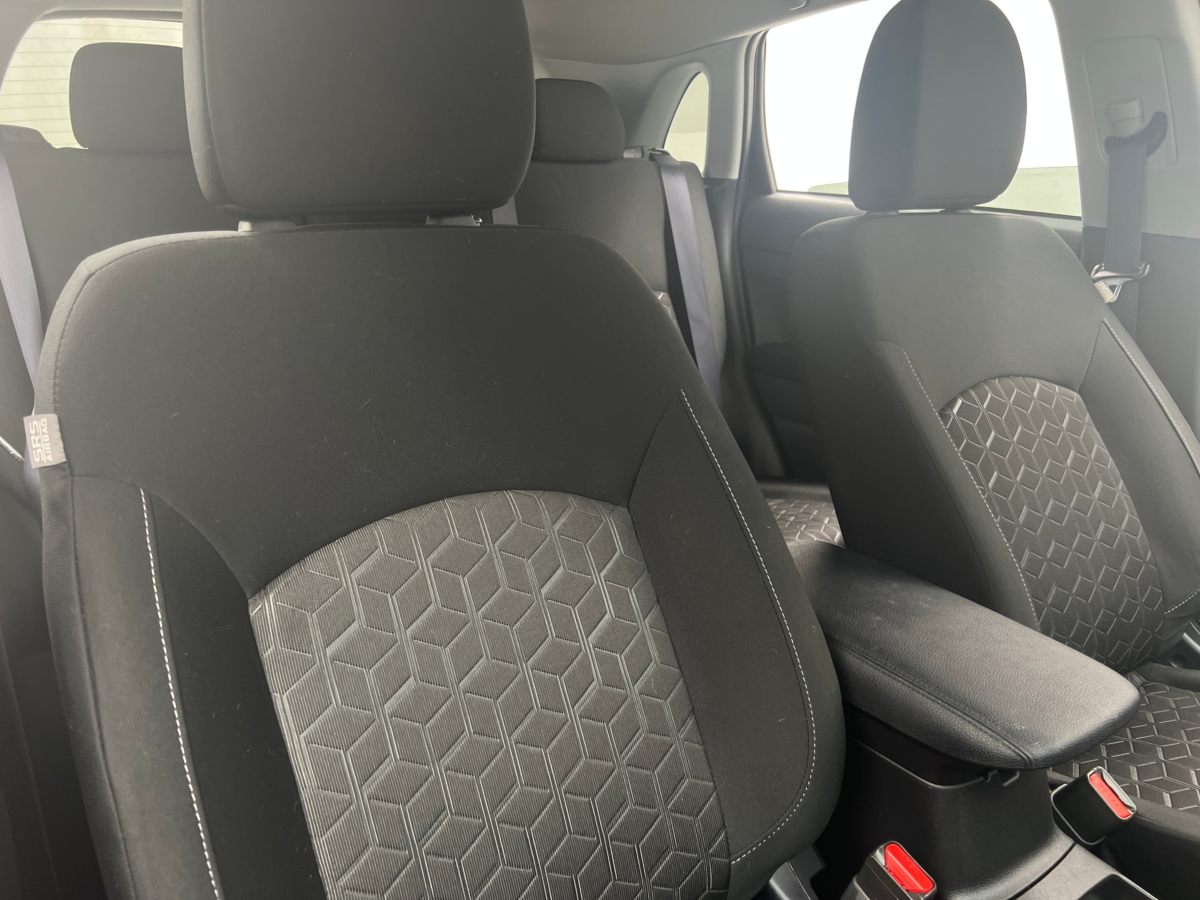 2023 Mitsubishi Outlander Sport ES 2
