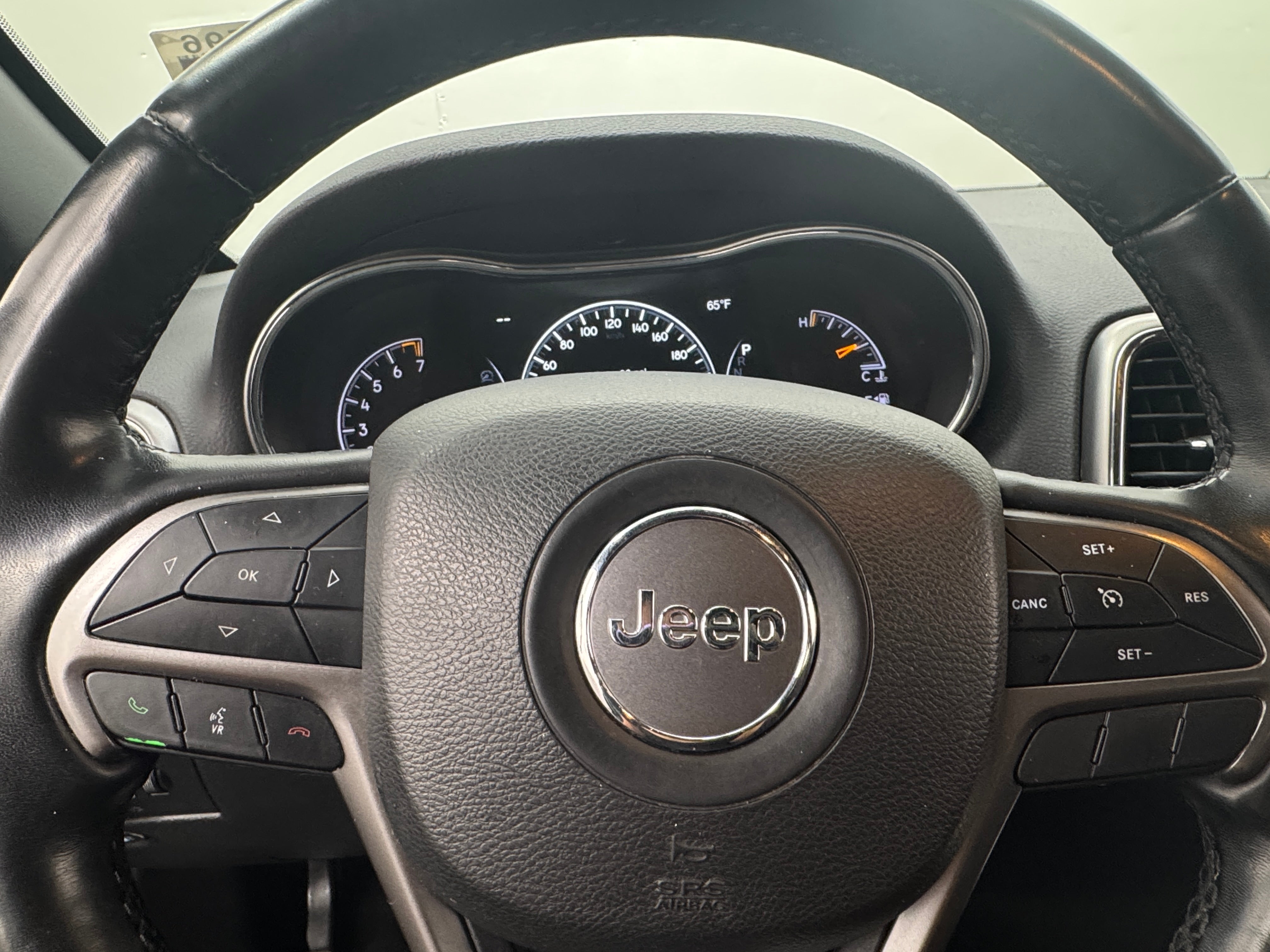 2021 Jeep Grand Cherokee  5