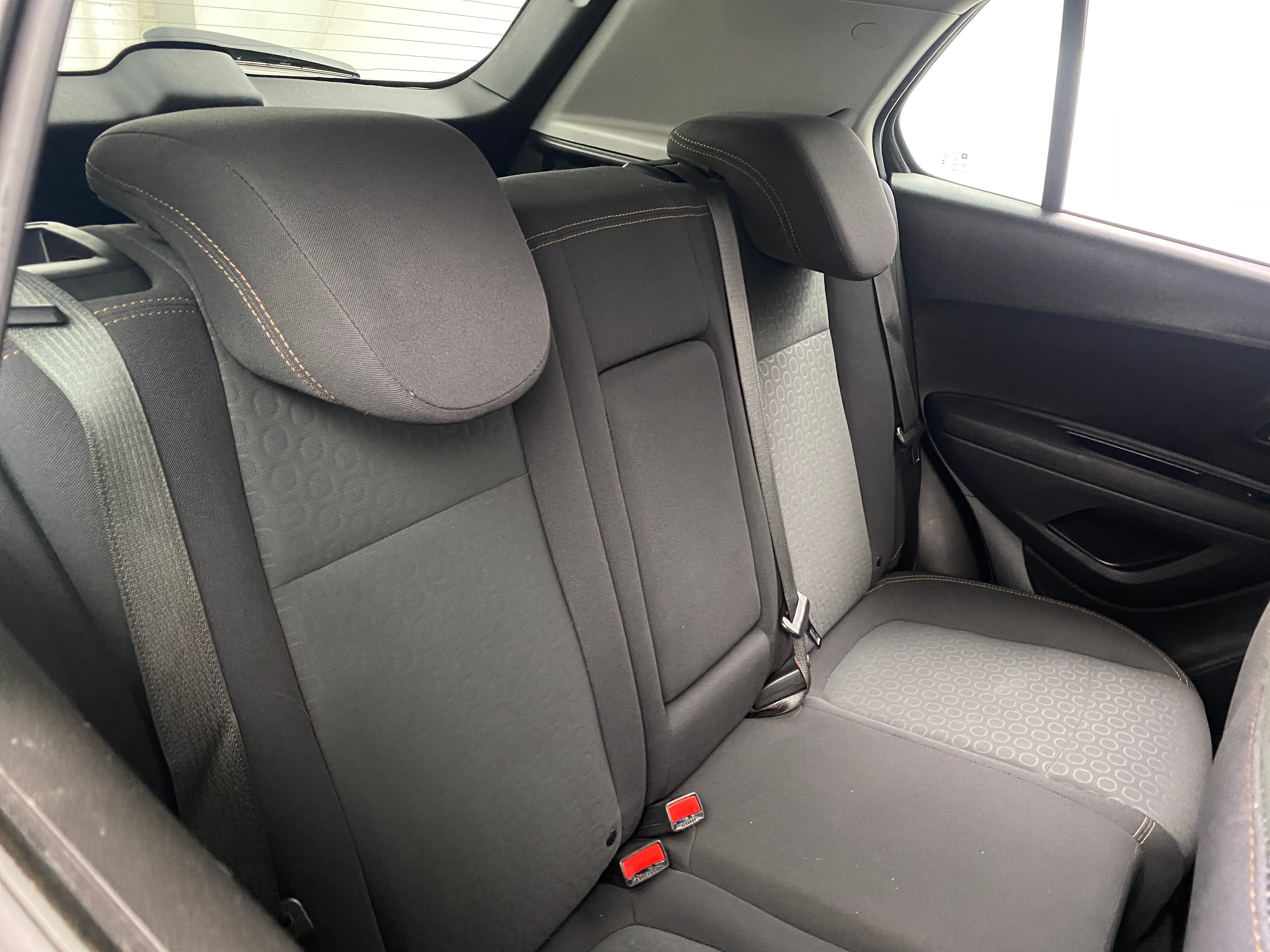 2020 Chevrolet Trax LS 6