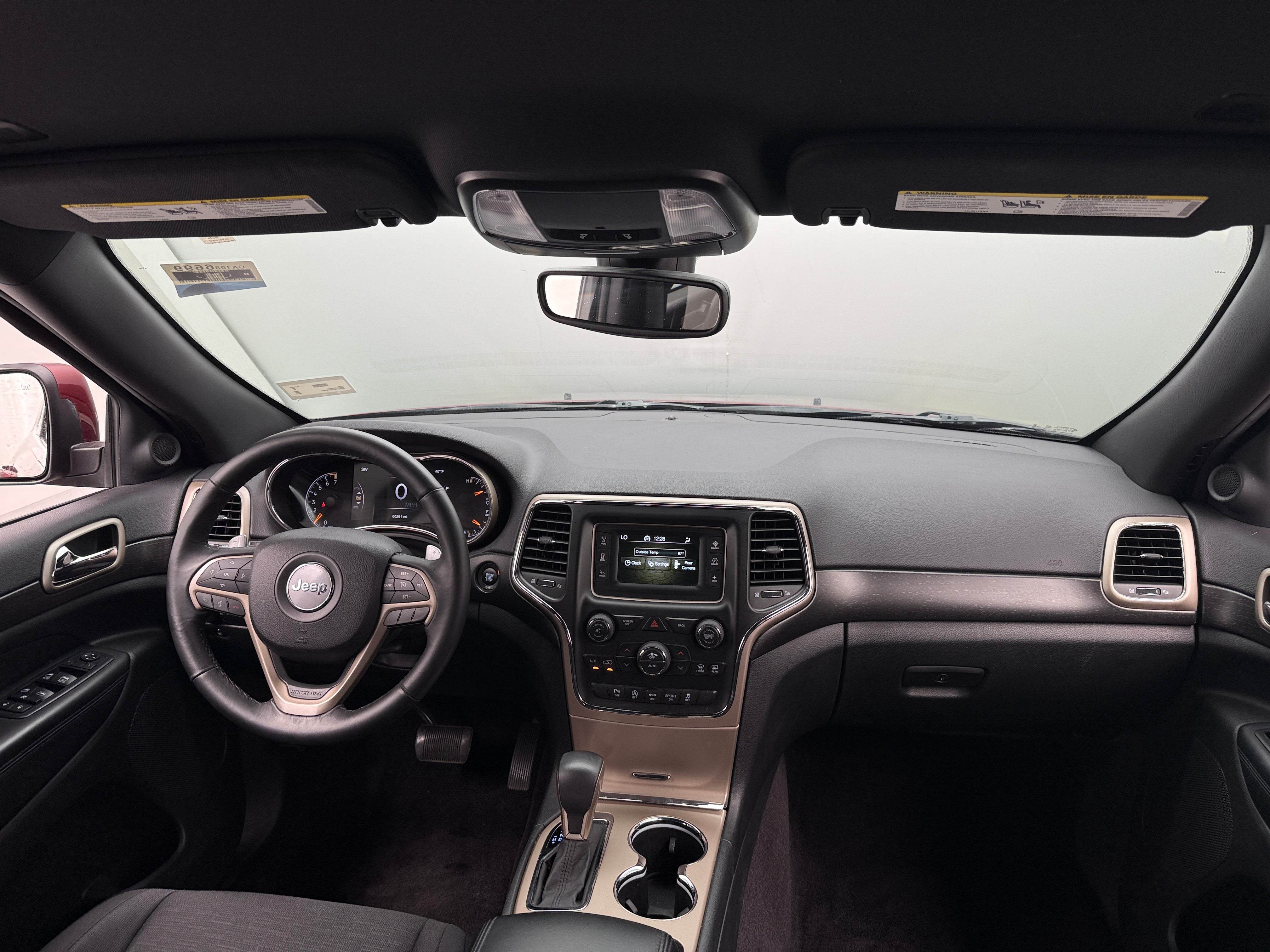 2017 Jeep Grand Cherokee Laredo 3