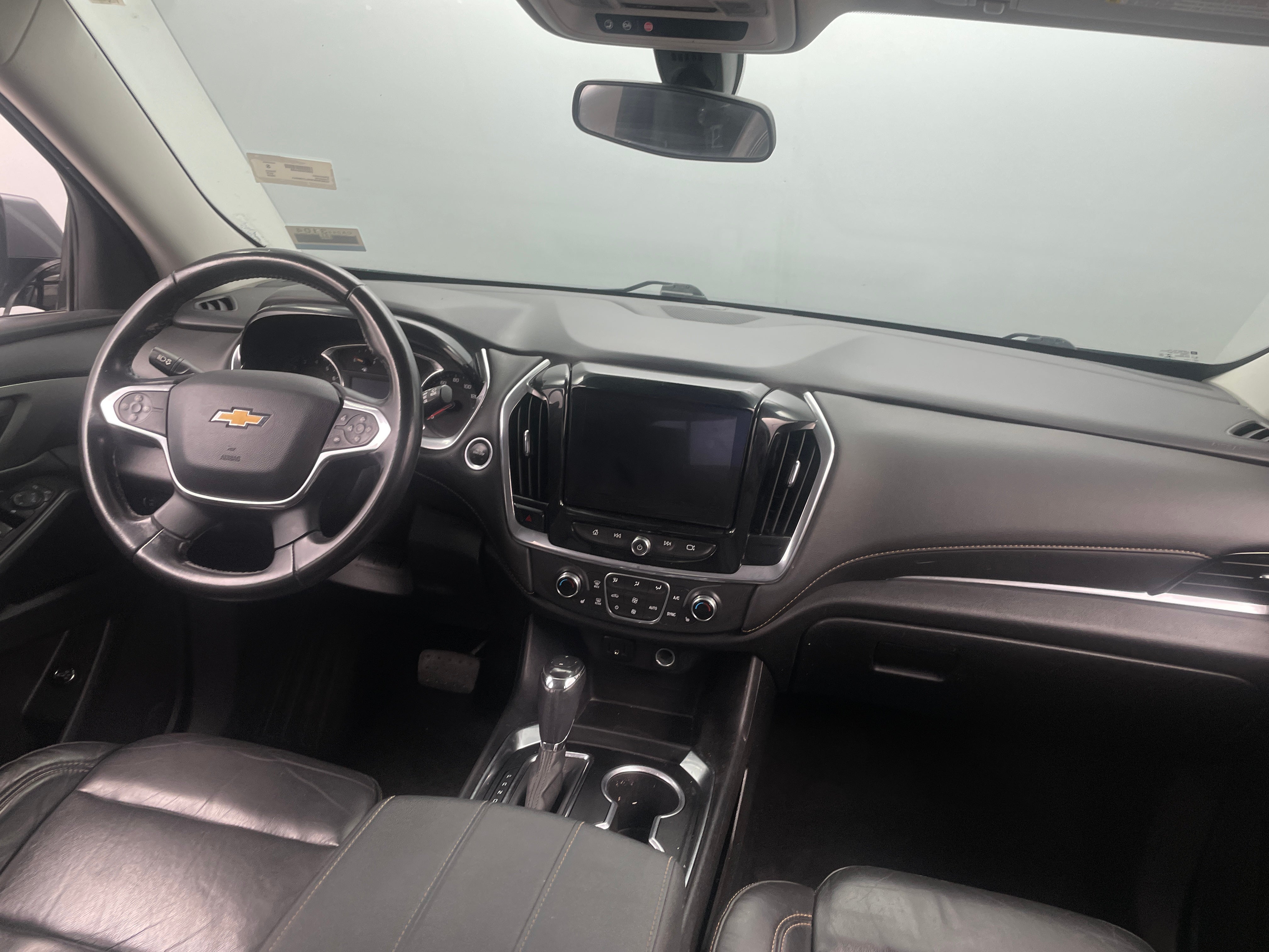 2020 Chevrolet Traverse LT 2