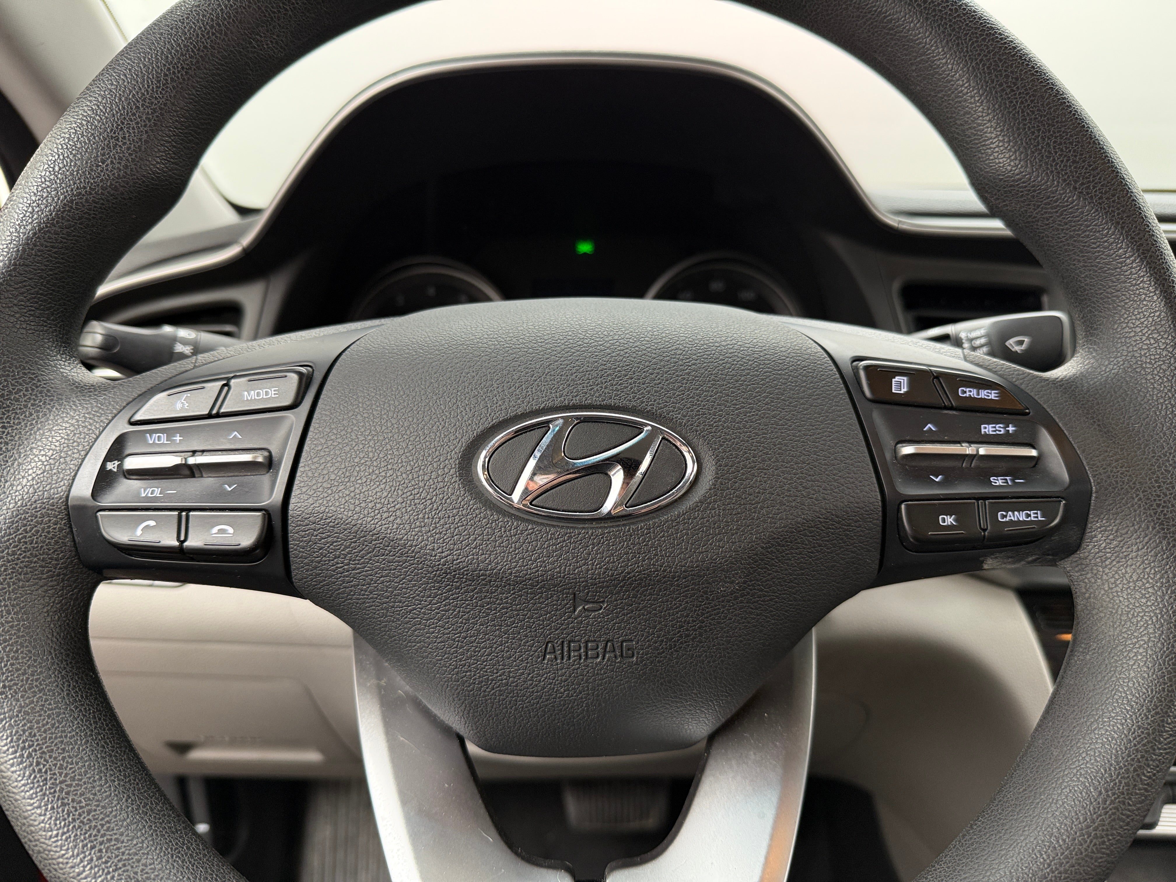 2020 Hyundai Elantra SEL 5