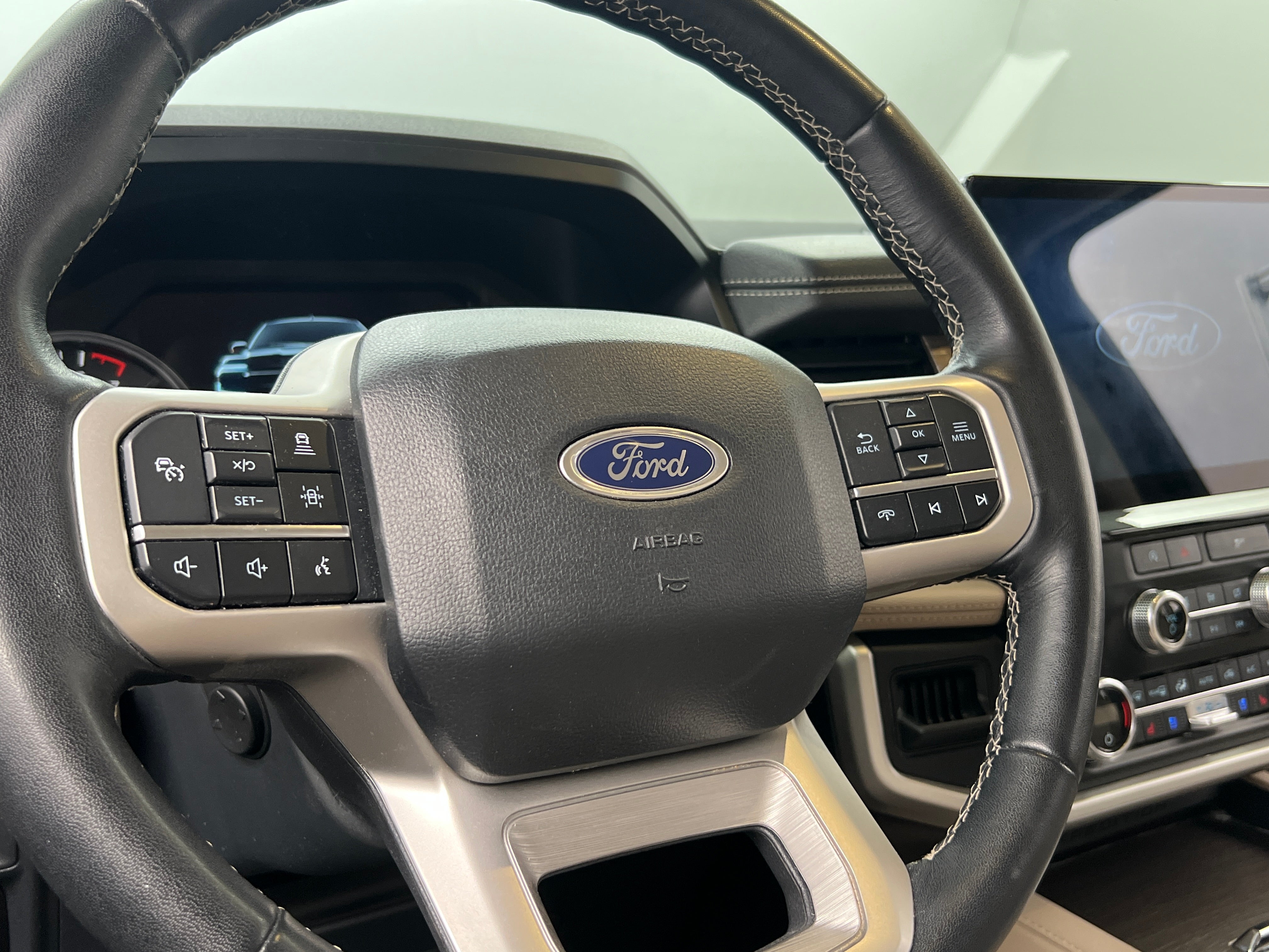 2023 Ford Expedition MAX Limited 4