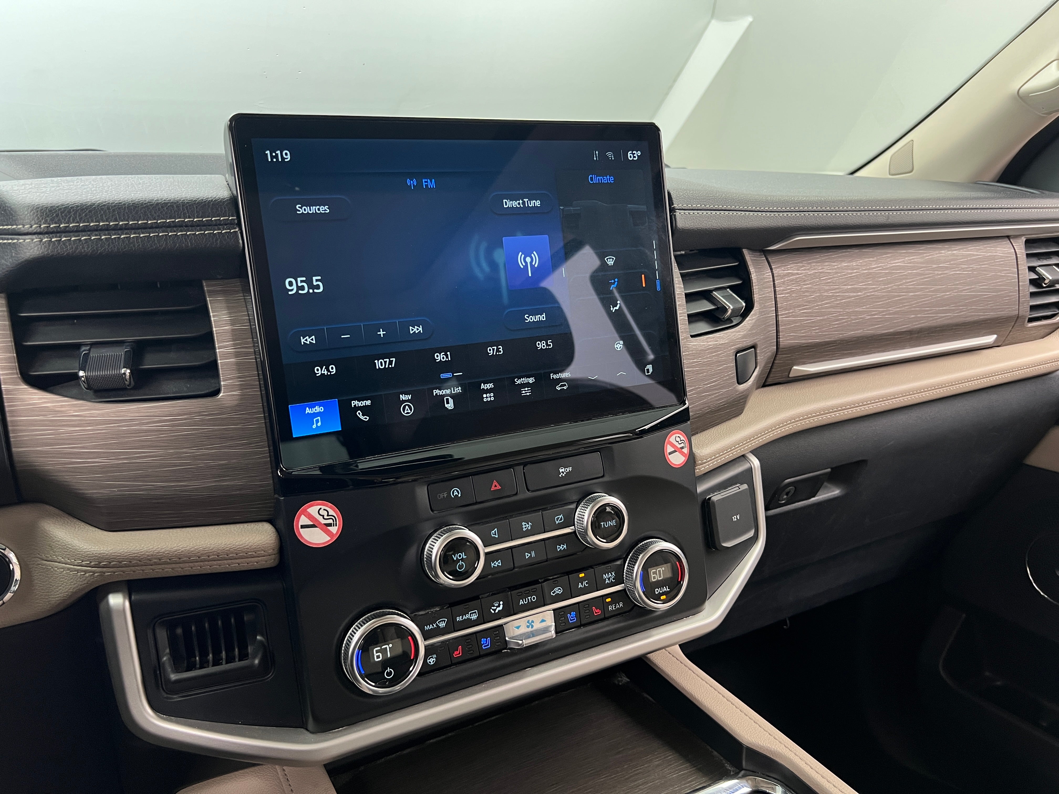 2023 Ford Expedition MAX Limited 3
