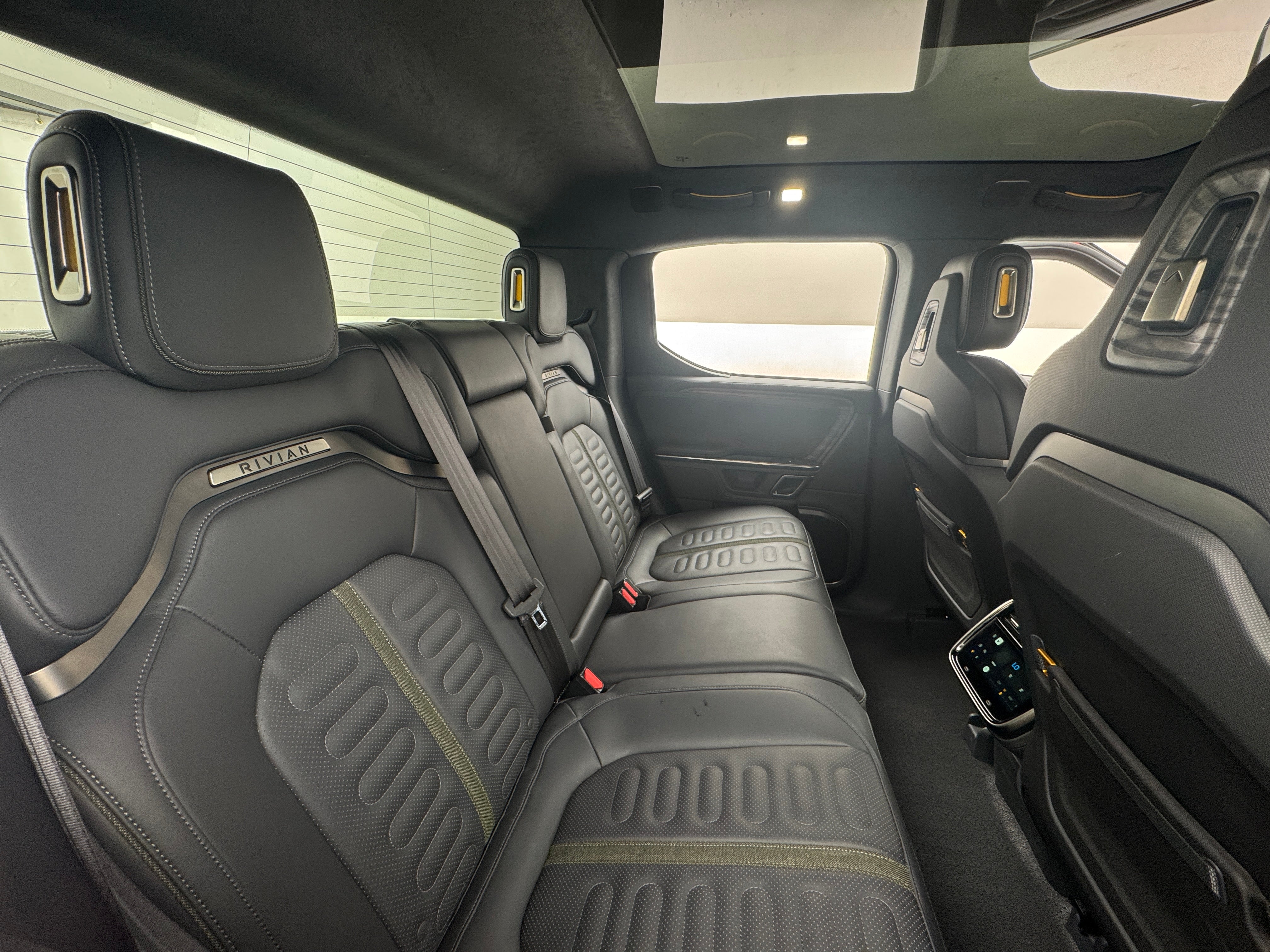 2022 Rivian R1T Launch Edition 5
