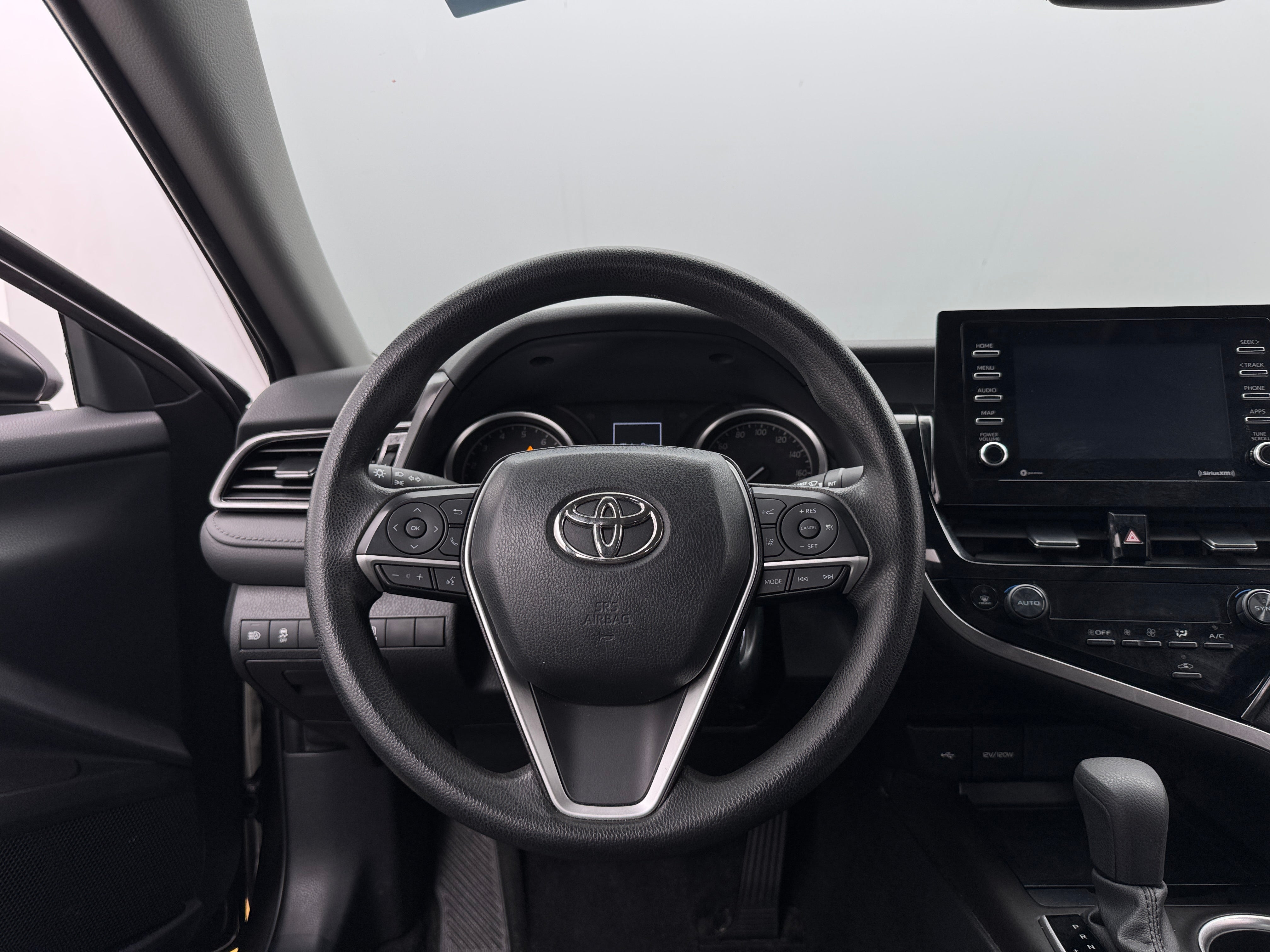 2023 Toyota Camry LE 5