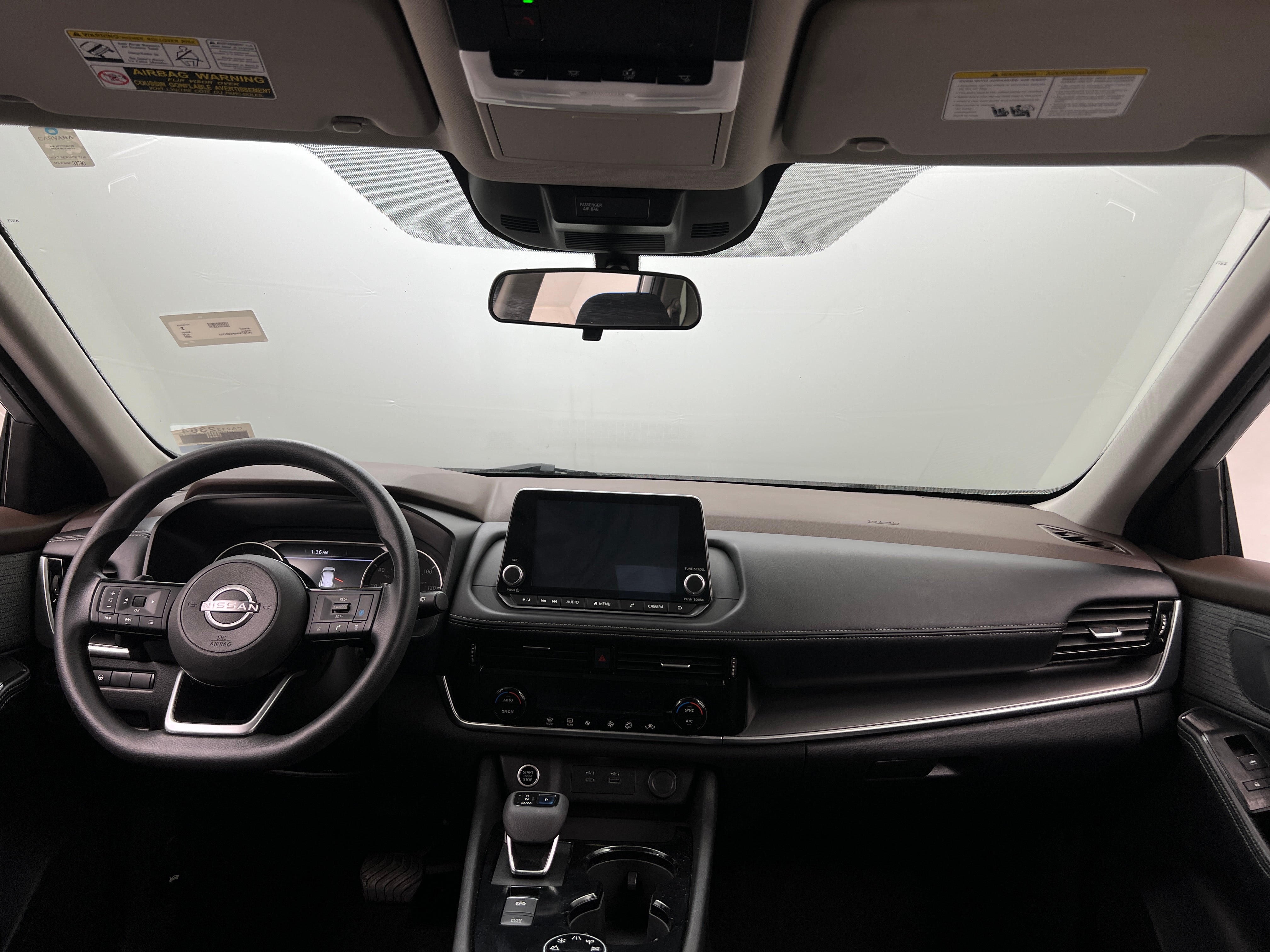 2022 Nissan Rogue SV 3